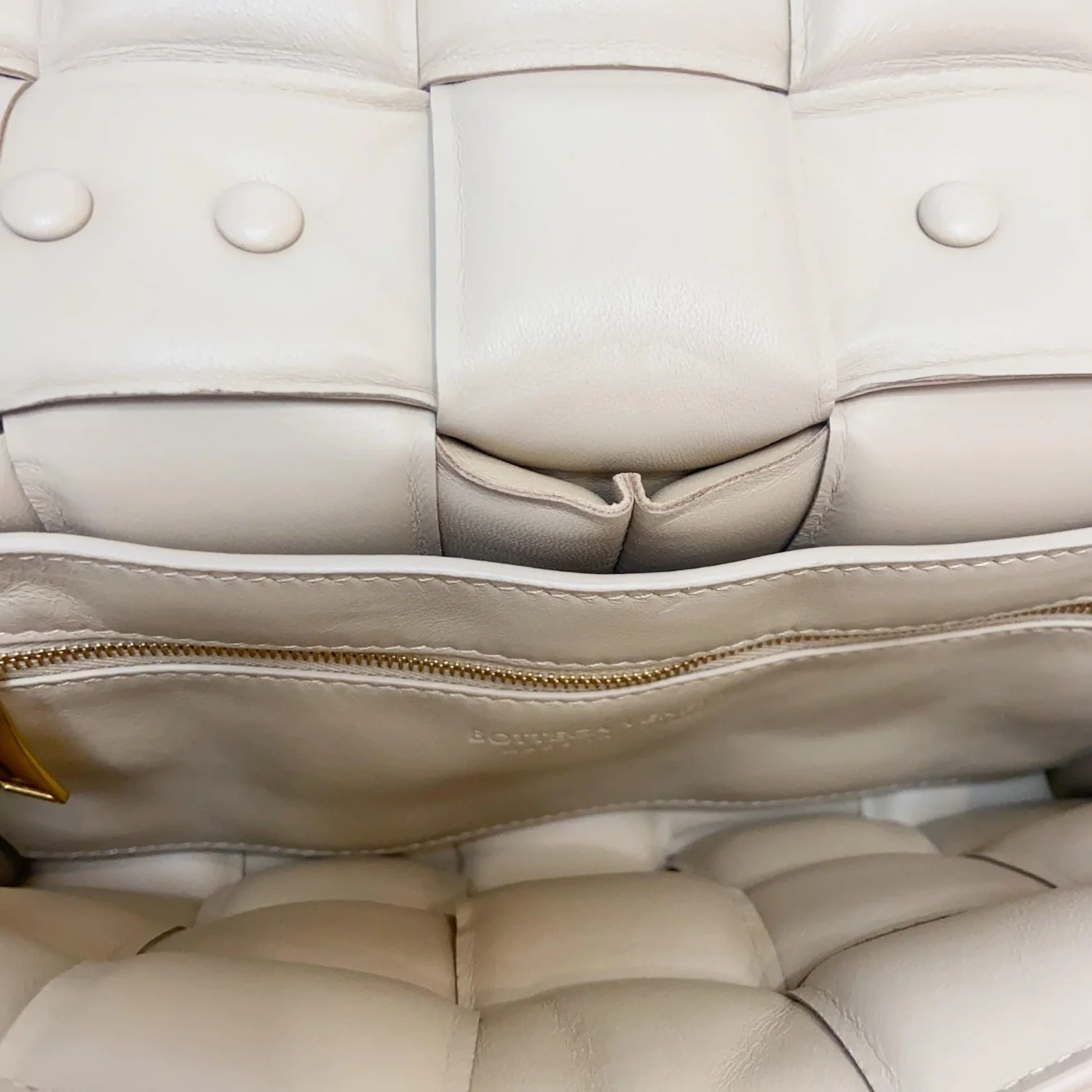 Padded Chain Cassette Calfskin Beige GHW - Image 7