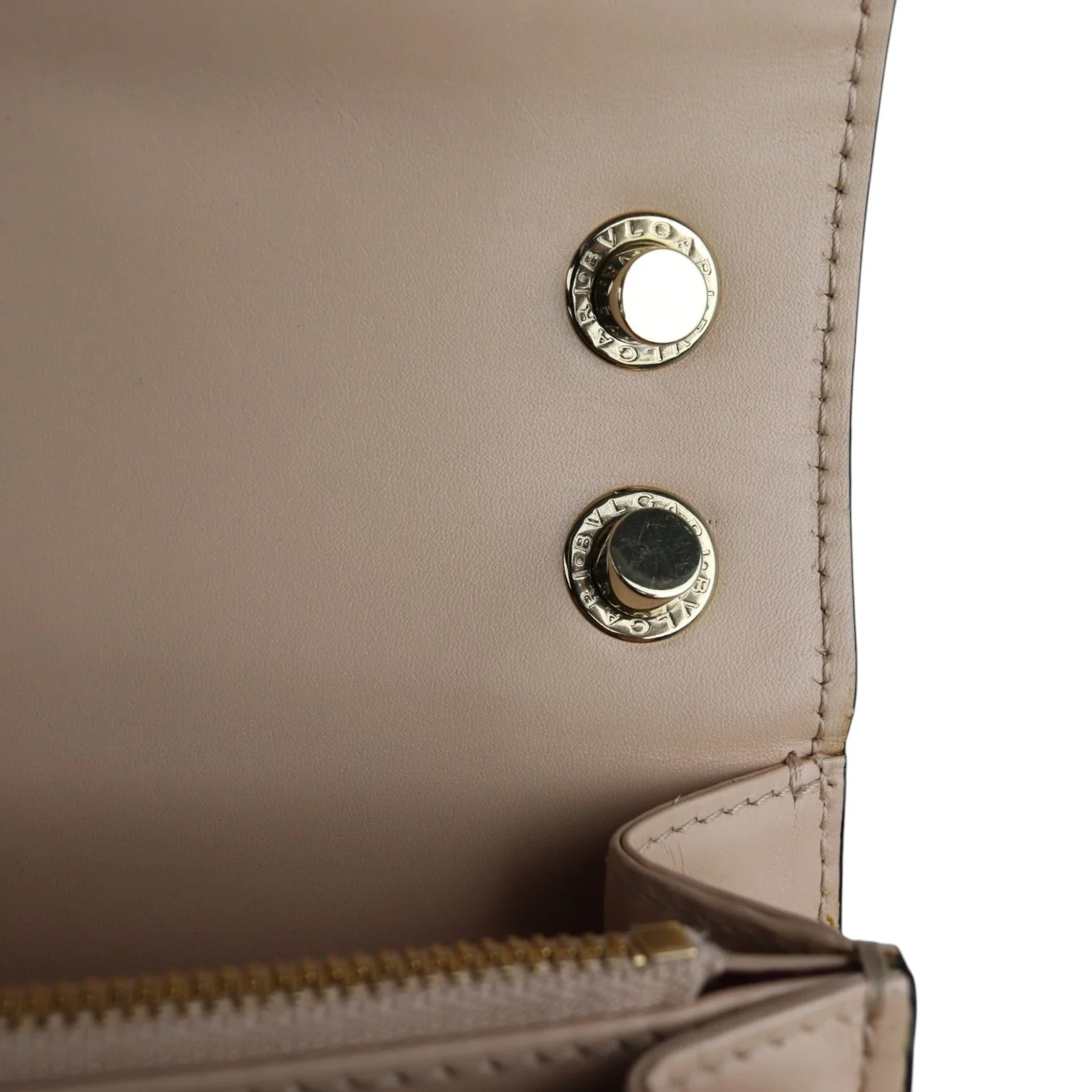 Serpenti Forever Crossbody Calfskin White Agate GHW - Image 24