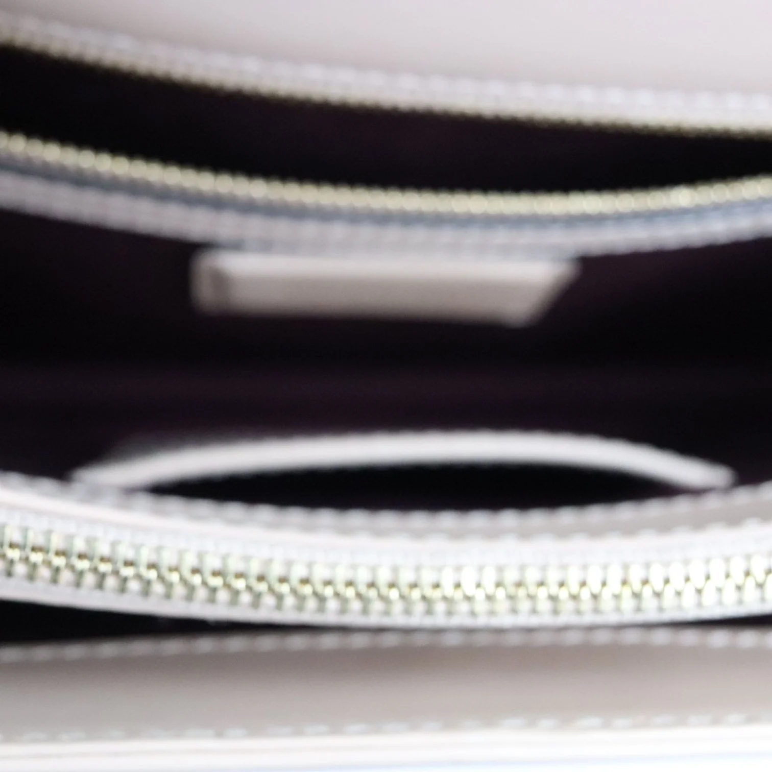 Serpenti Forever Crossbody Calfskin White Agate GHW - Image 32