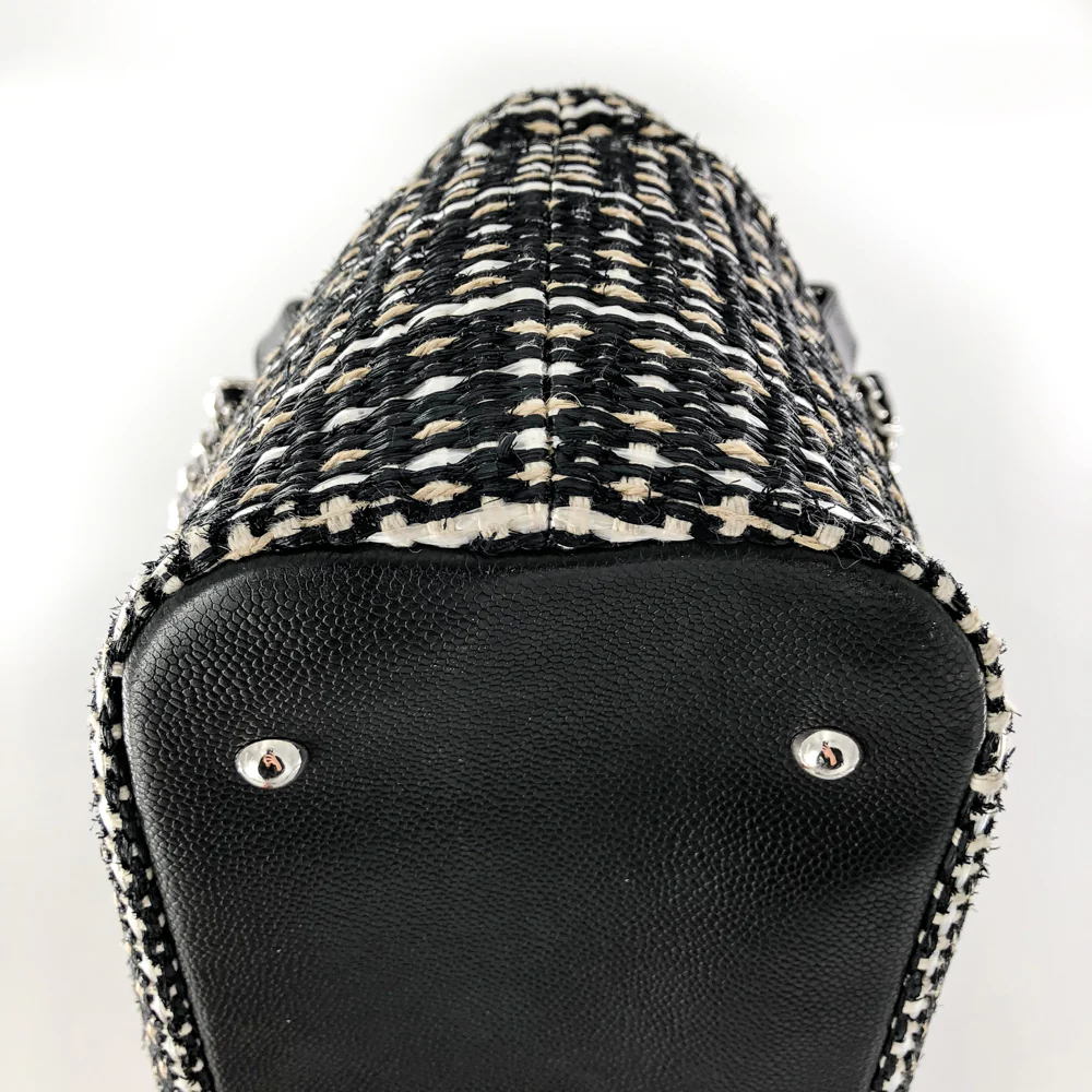18 Series Tweed Top Handle - Image 8