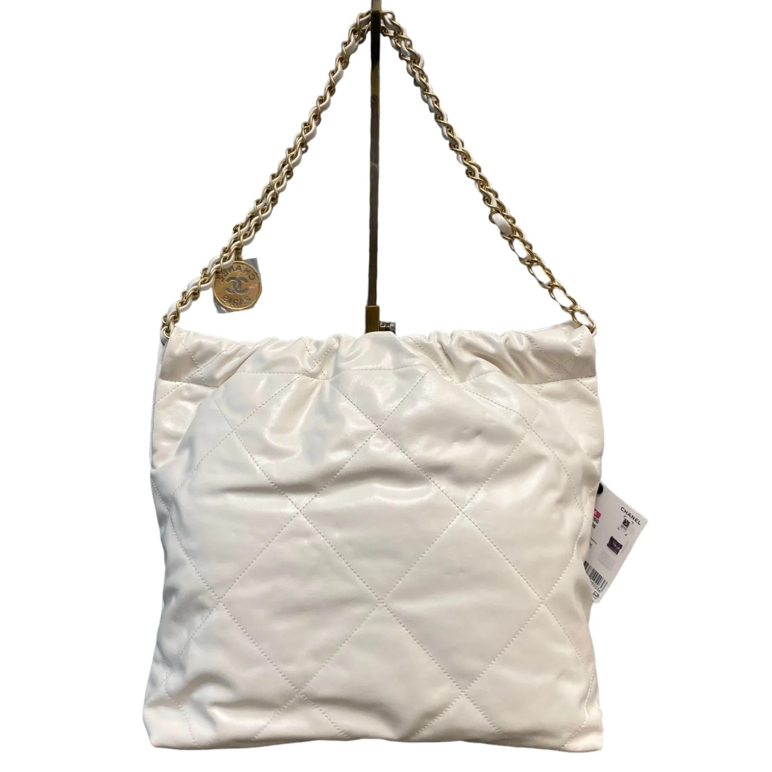 22 Small Shiny Calfskin Quilted White GHW - Image 2