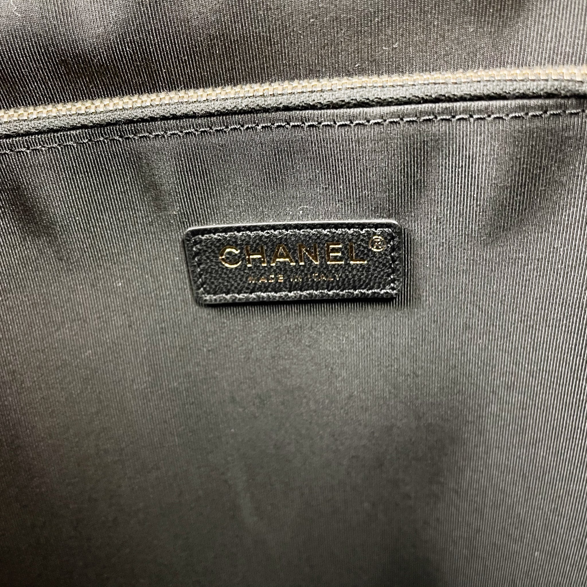 31 Shopping Bag  Crumpled Calfskin Large Black - Image 17