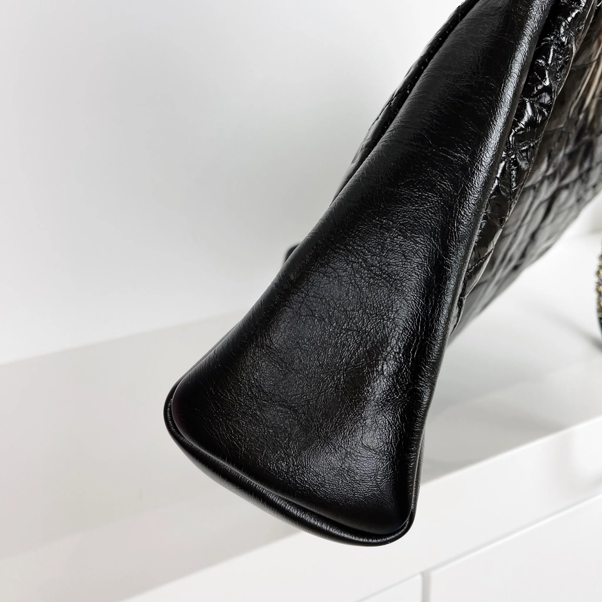 31 Shopping Bag  Crumpled Calfskin Large Black - Image 3