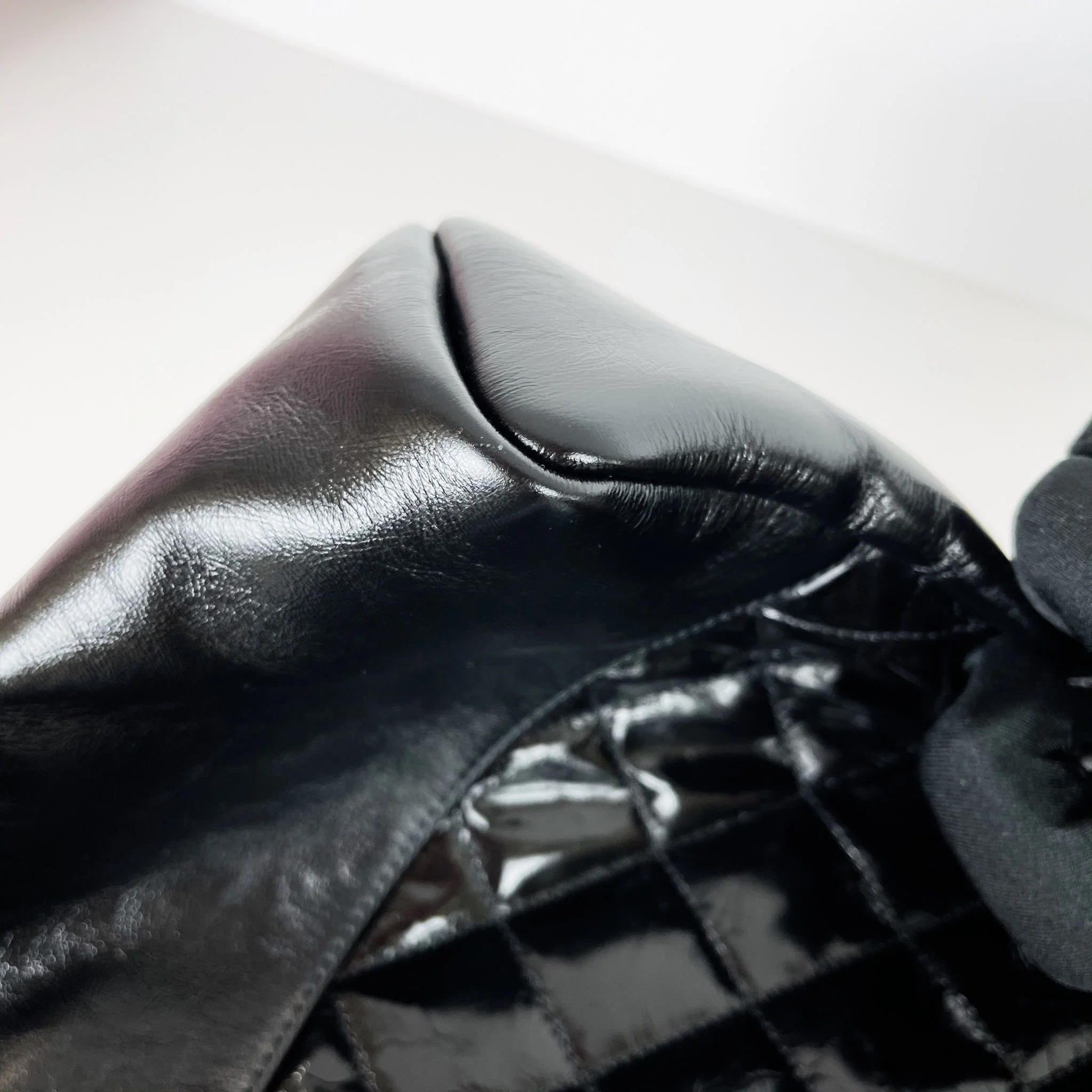 31 Shopping Bag  Crumpled Calfskin Large Black - Image 7