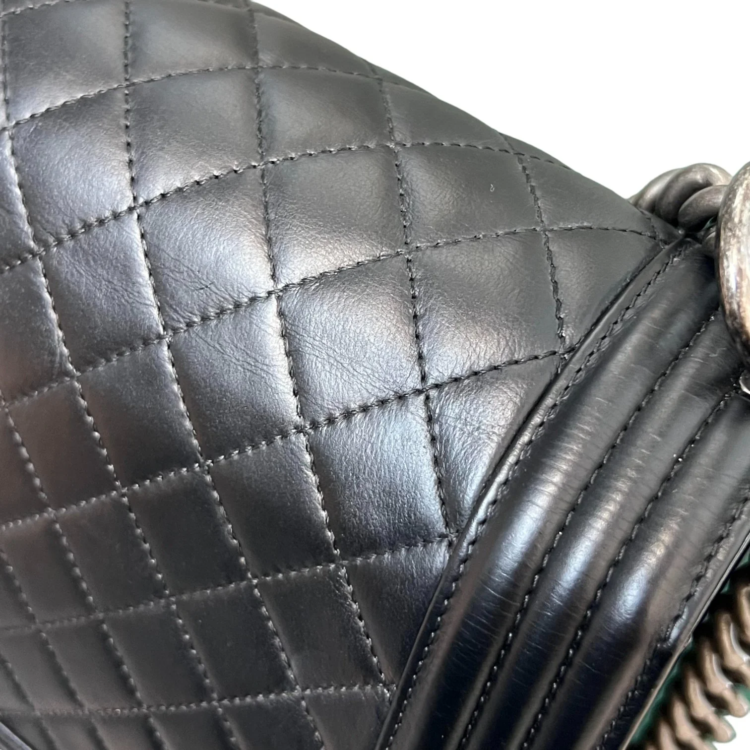 Boy Flap New Medium Lambskin Quilted Black RHW - Image 8