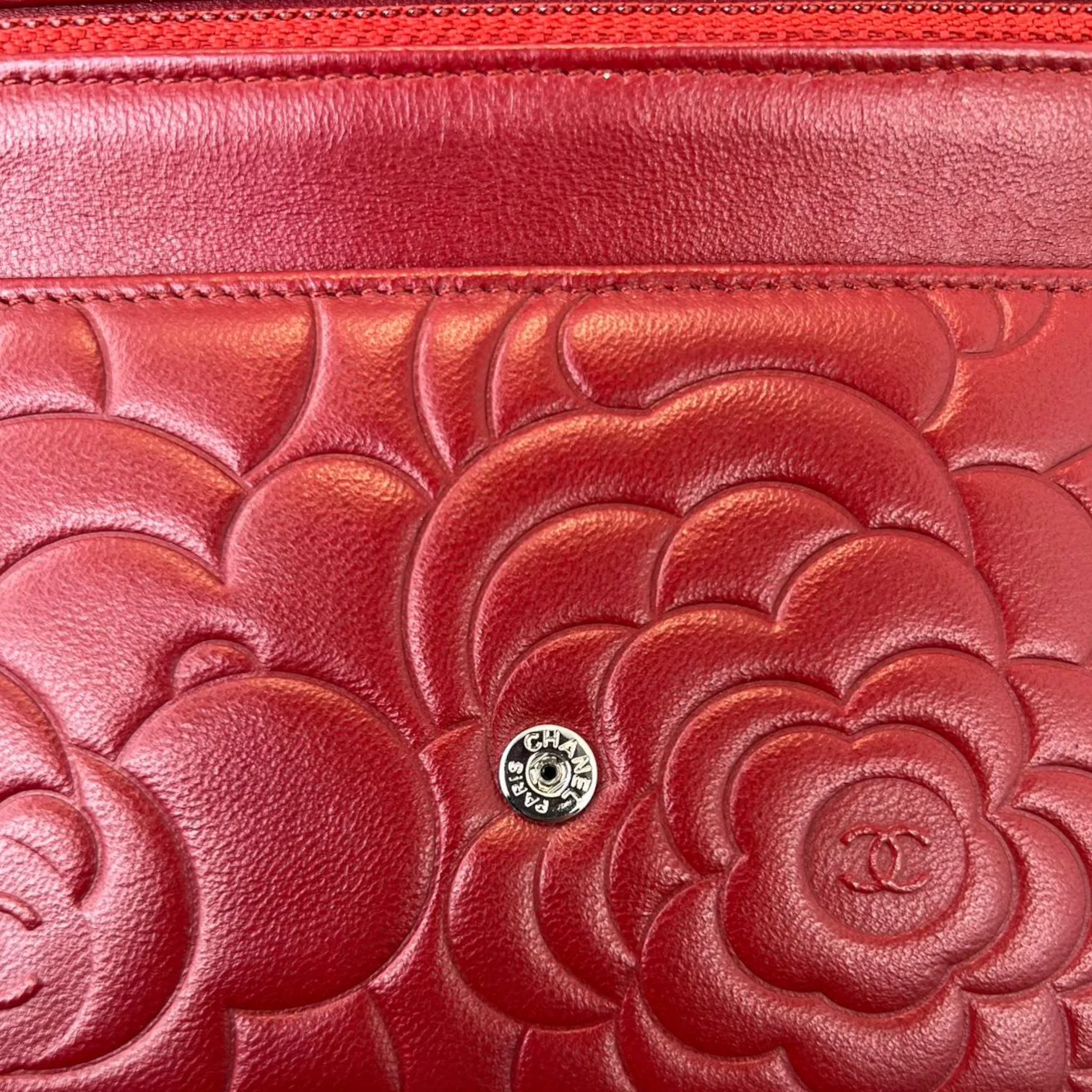 Camellia Wallet on Chain Red SHW - Image 14