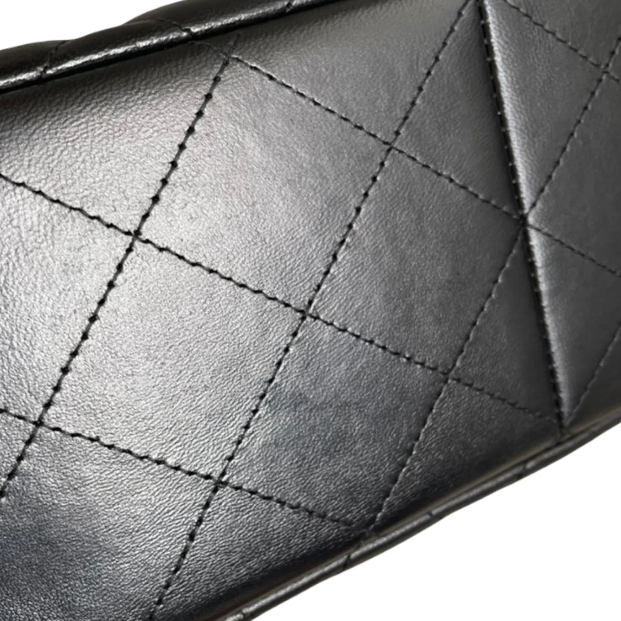 Classic Flap Jumbo Lambskin Black GHW - Image 21