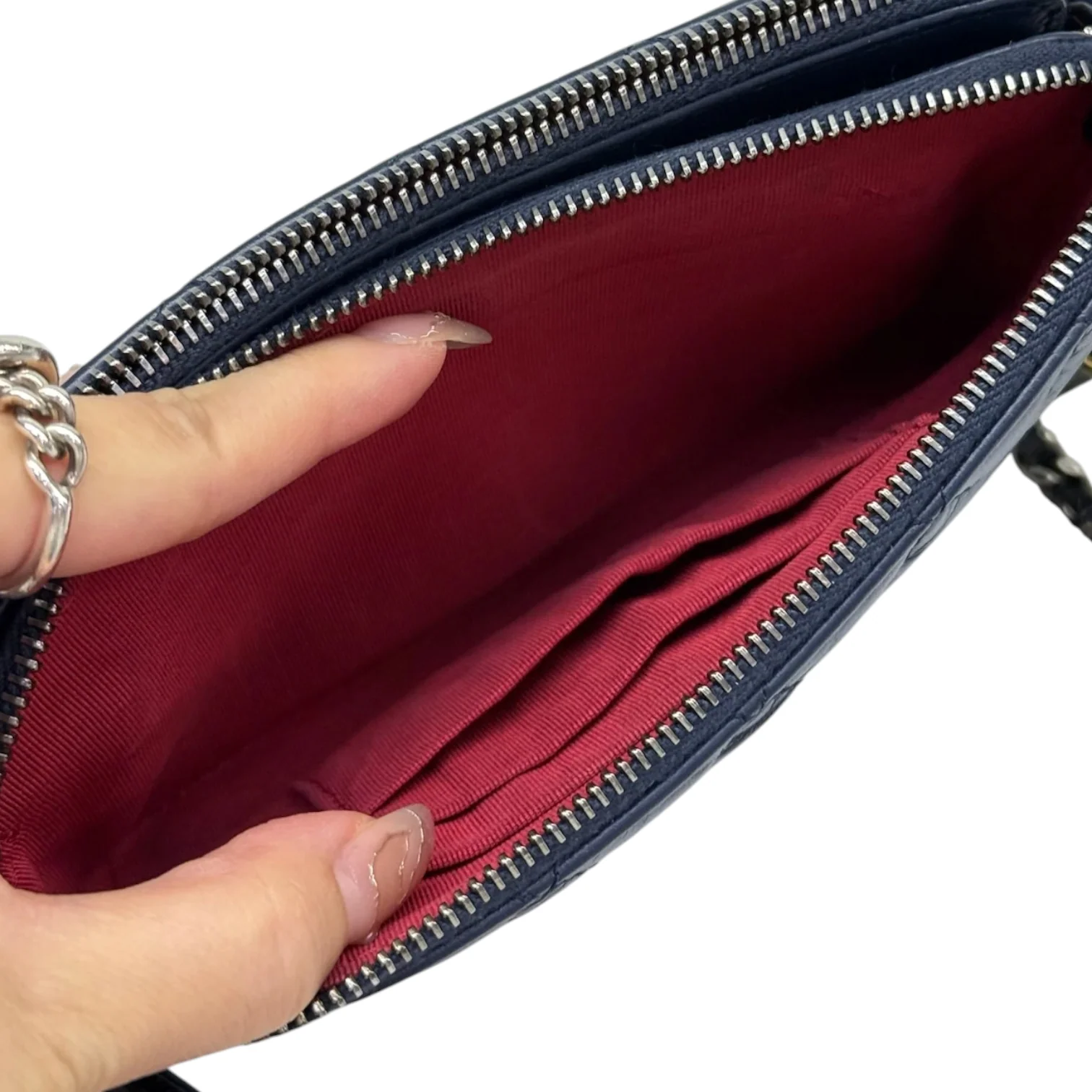 Gabrielle Clutch With Chain Small Calfskin Navy Black MHW - Image 13