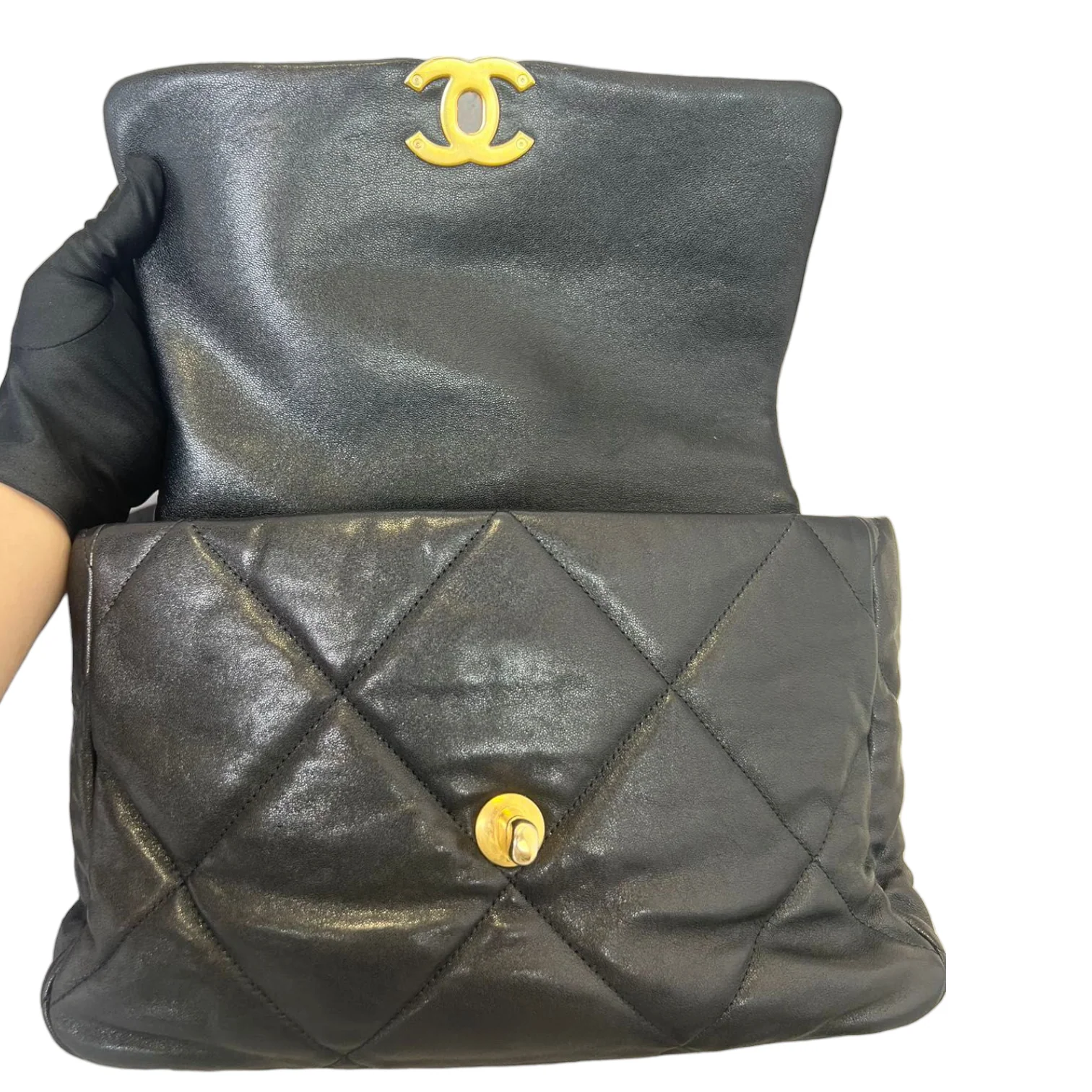 Goatskin Quilted Large Chanel 19 Flap Black - Image 11