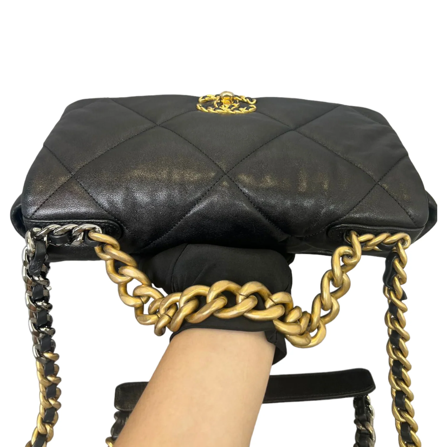 Goatskin Quilted Large Chanel 19 Flap Black - Image 4