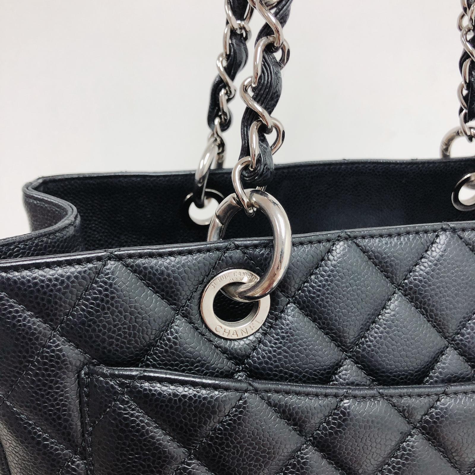 Grand Shopping Tote Black - Image 17