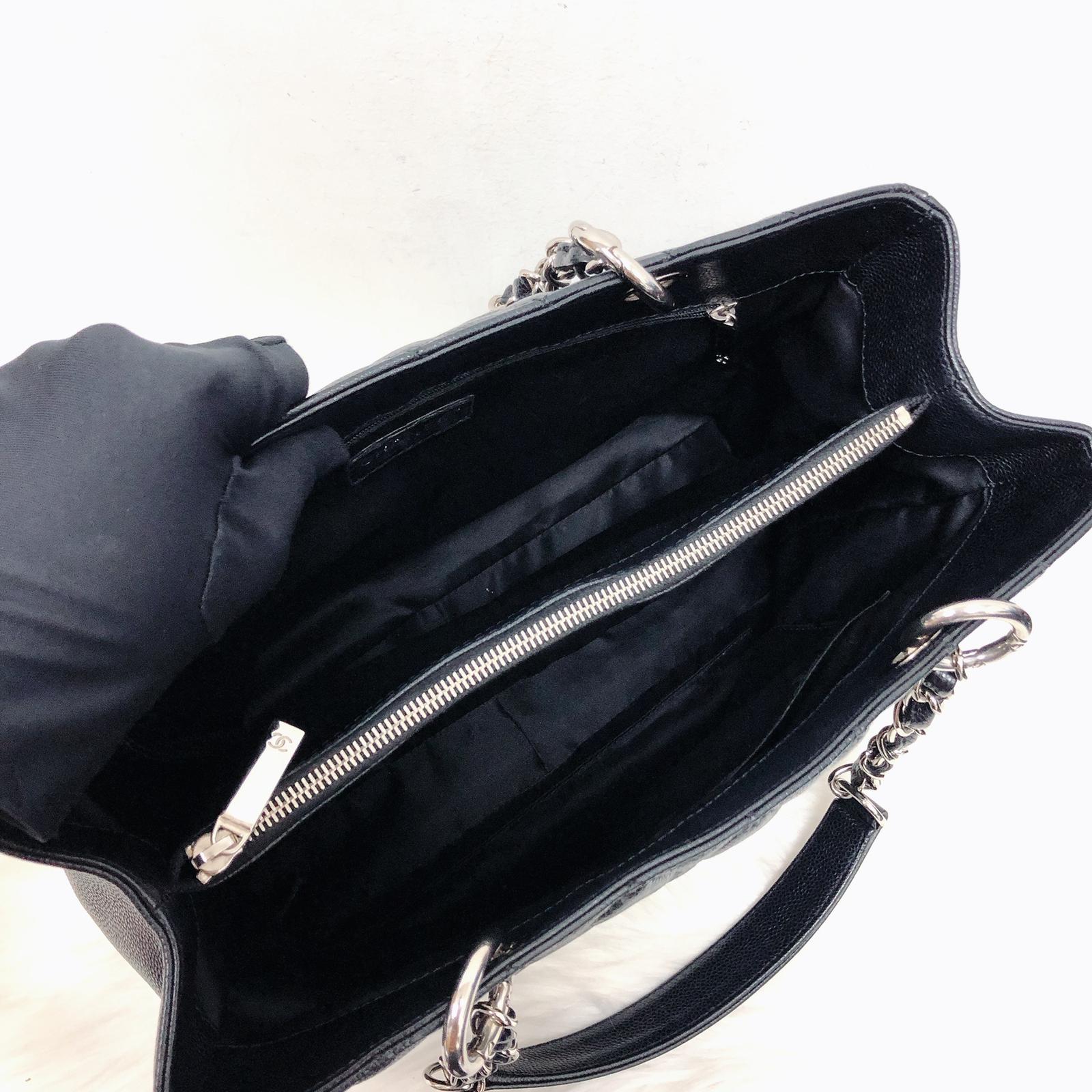 Grand Shopping Tote Black - Image 23