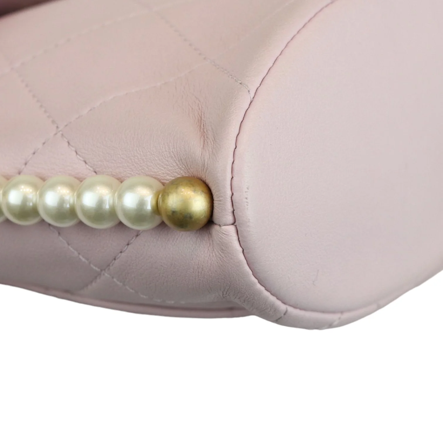 Hobo About Pearls Small Calfskin Quilted Light Pink GHW - Image 6