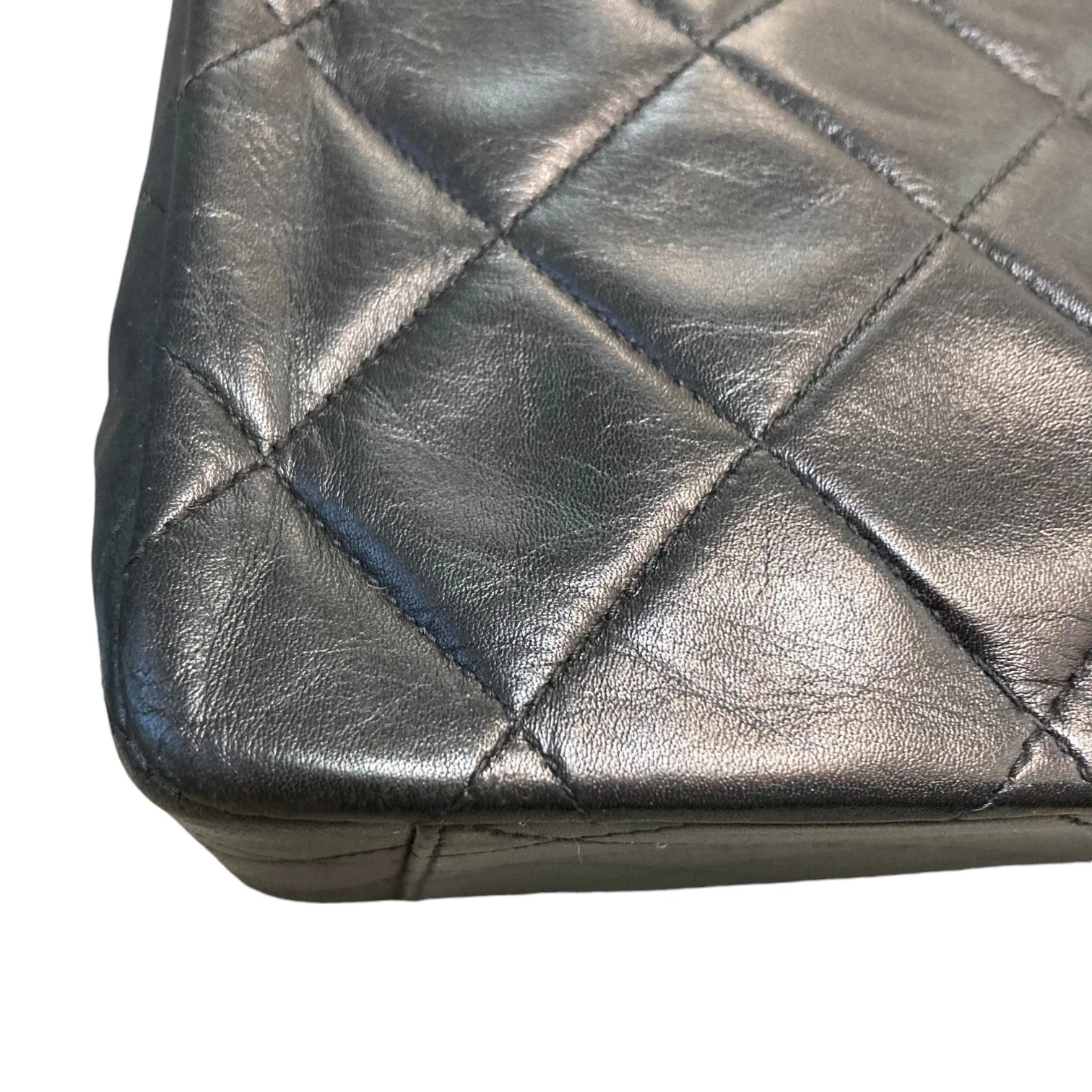 Jumbo Flap XL Shoulder Lambskin Black GHW - Image 7