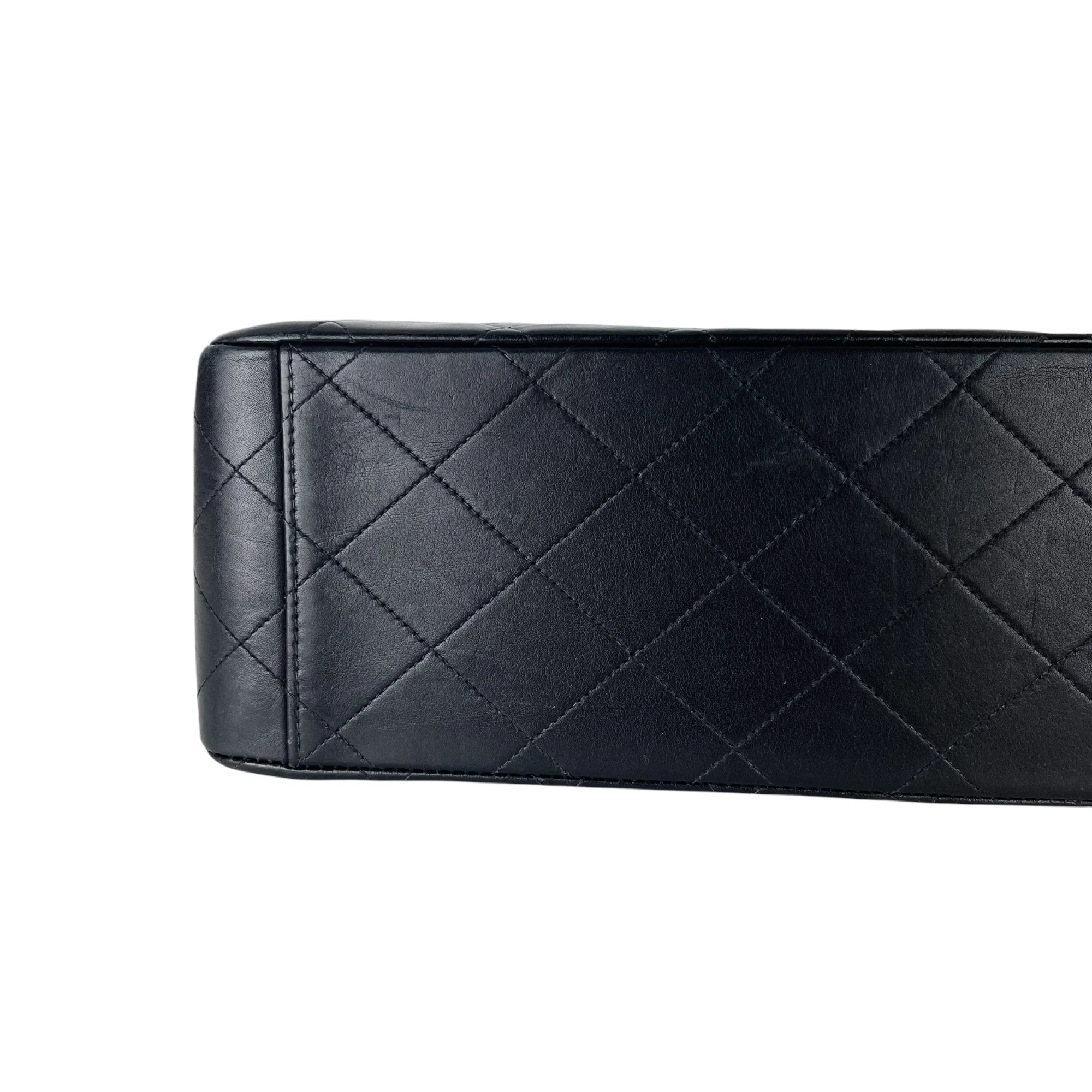 Jumbo XL Flap Lambskin Leather Black GHW - Image 11