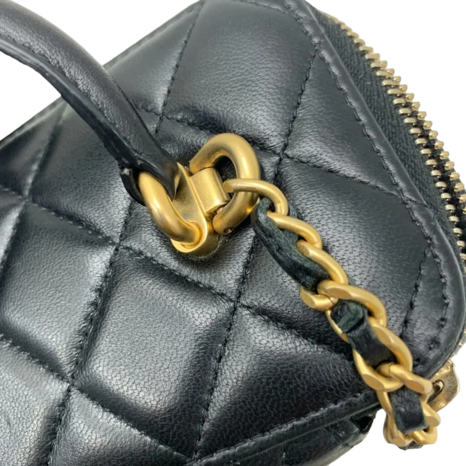 Lambskin Small Top Handle Vanity Case with Chain Black GHW - Image 15