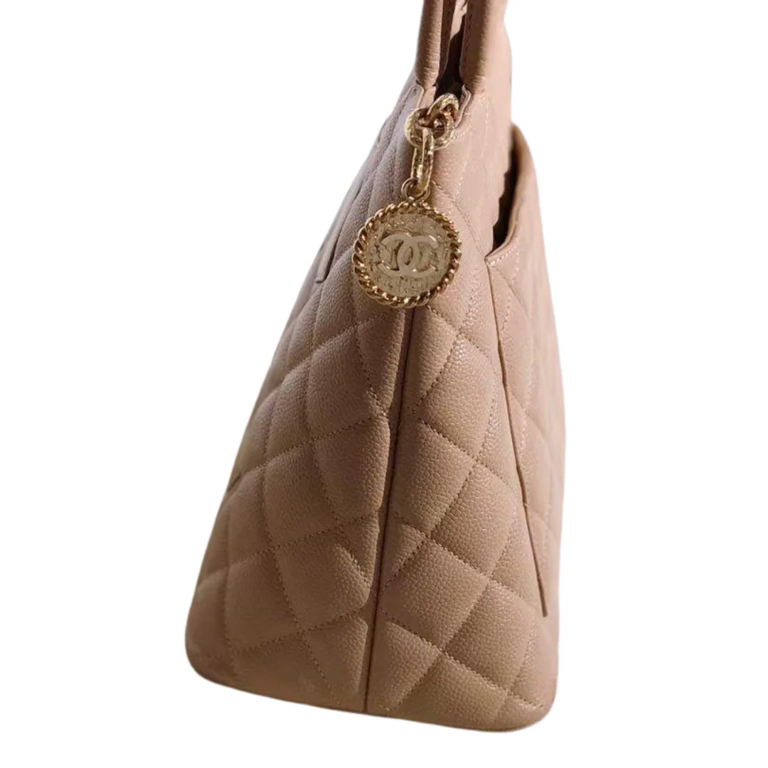 Vintage Medallion Tote Caviar Beige GHW - Image 3