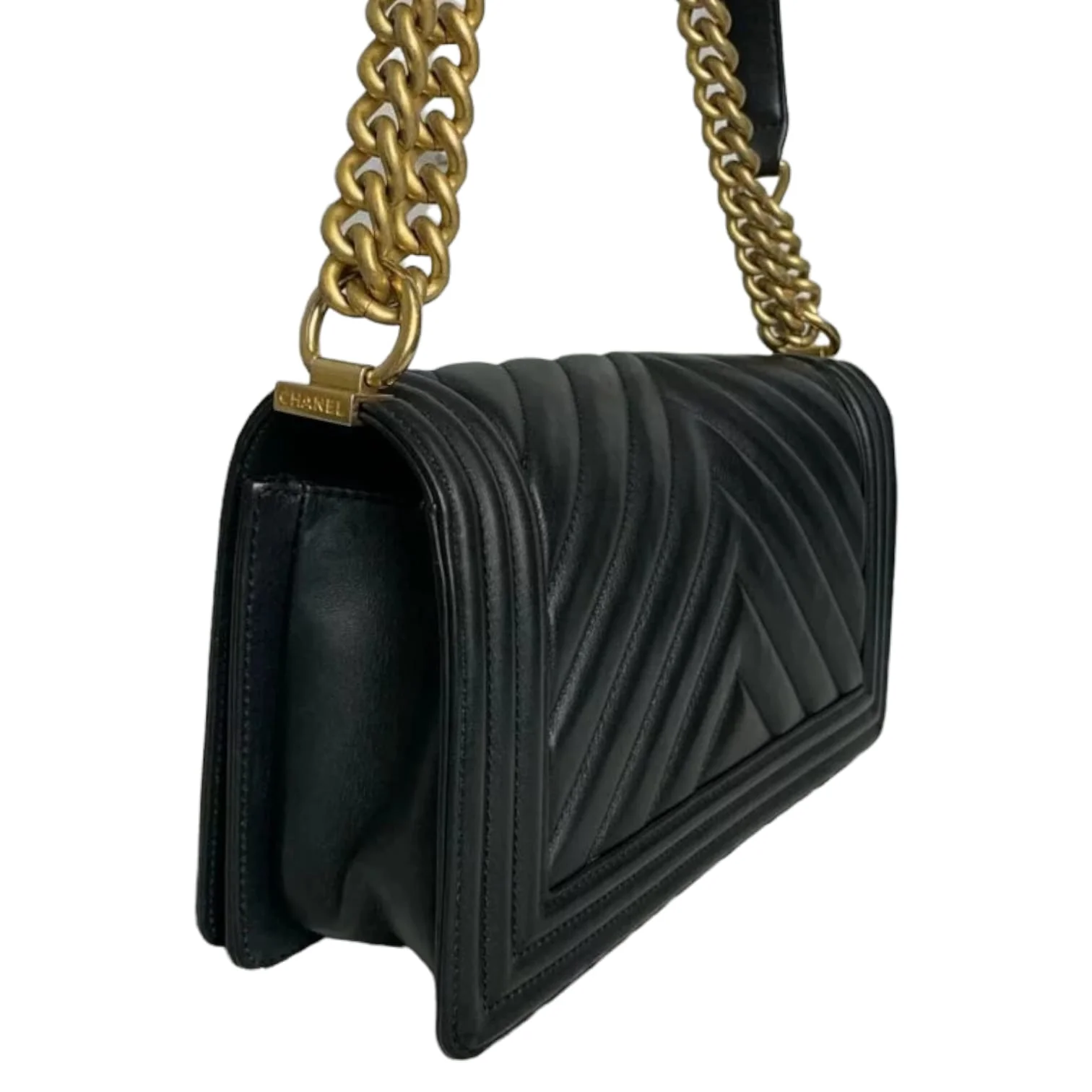 Medium Le Boy Chevron Quilted Calfskin Black GHW - Image 11