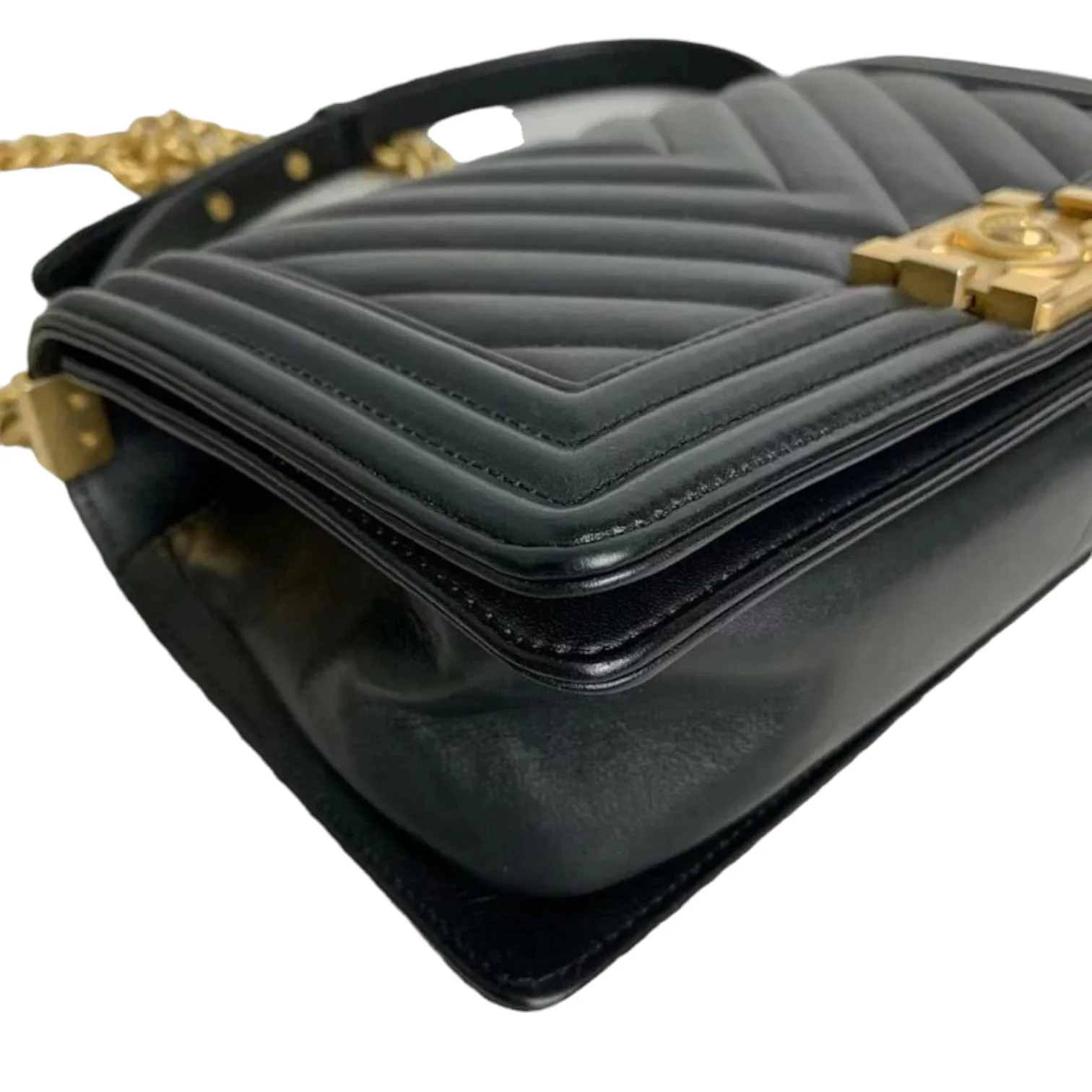 Medium Le Boy Chevron Quilted Calfskin Black GHW - Image 15