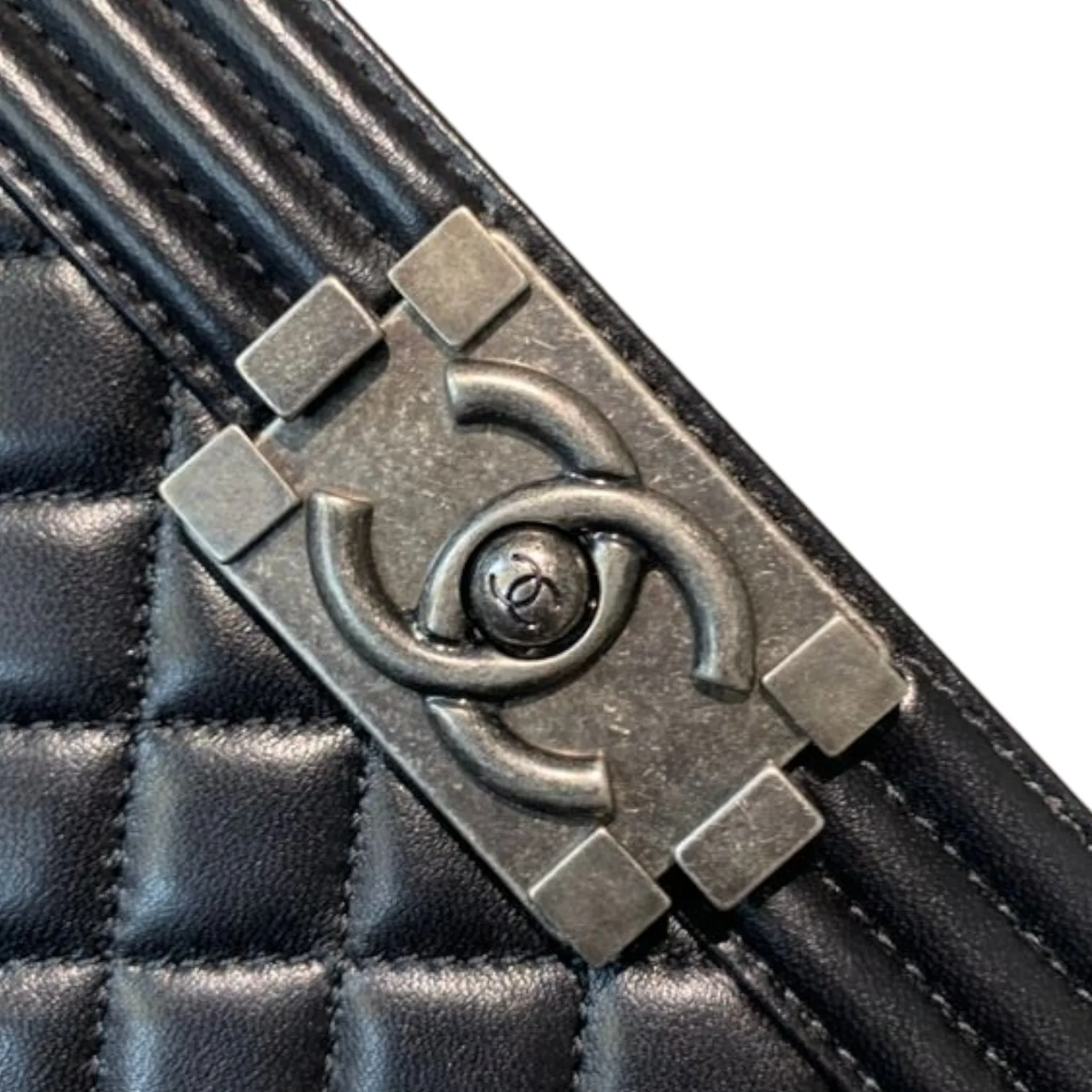 New Medium Boy Flap Lambskin Quilted Black RHW - Image 7