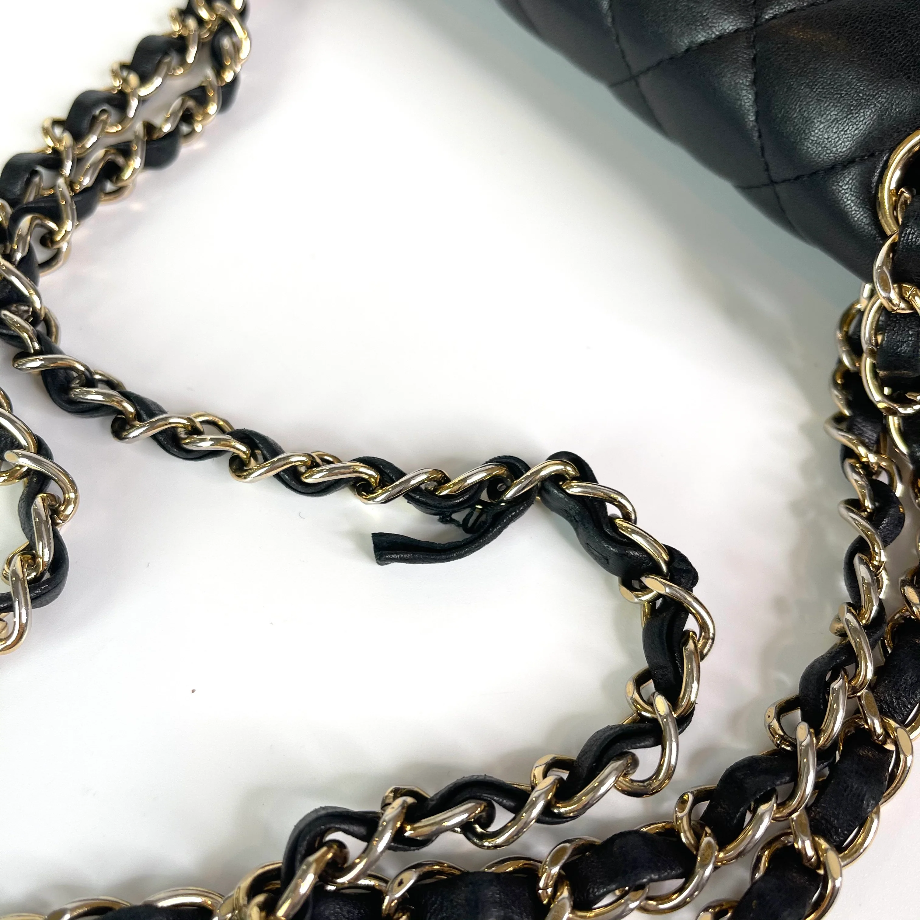 Classic Flap M/L Lambskin with GHW - Image 20