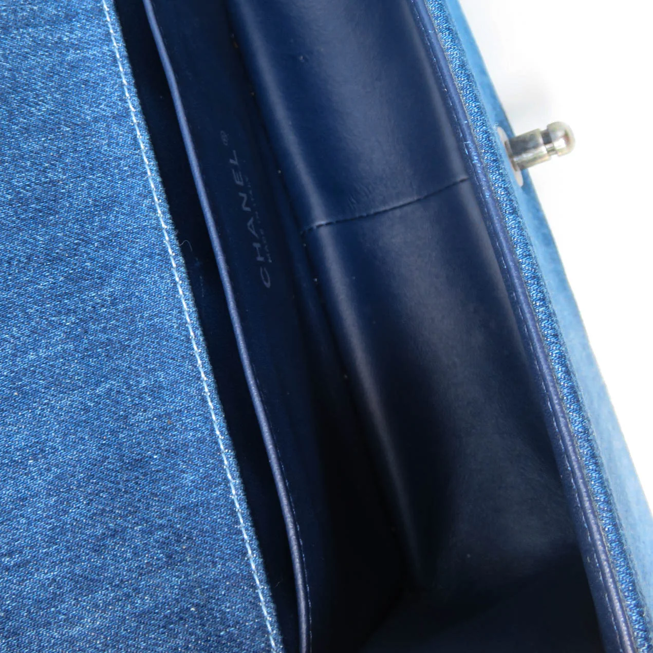 Old Medium Boy Bag in Denim and Tweed with RHW - Image 10