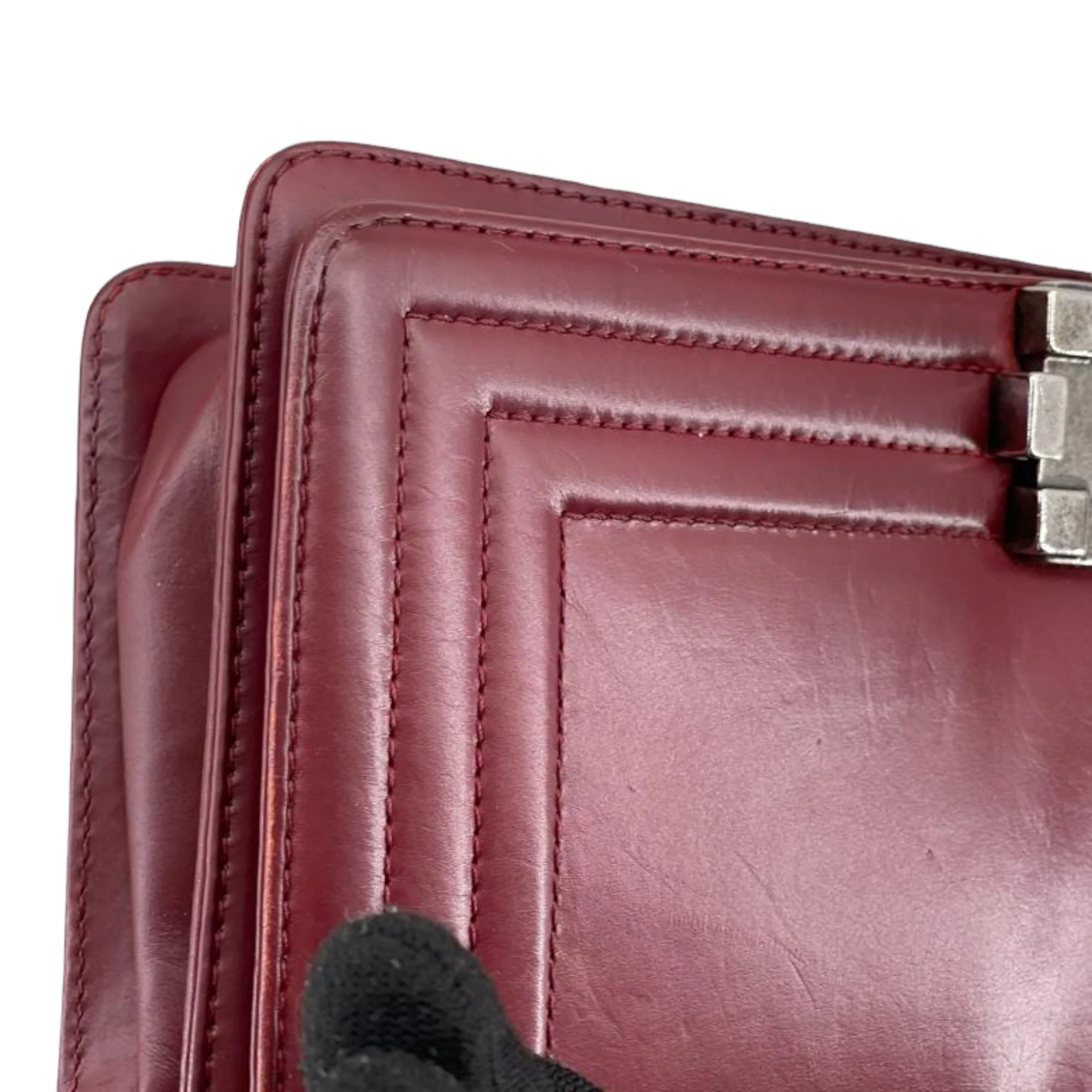 Old Medium Boy Bag Lambskin Burgundy RHW - Image 9