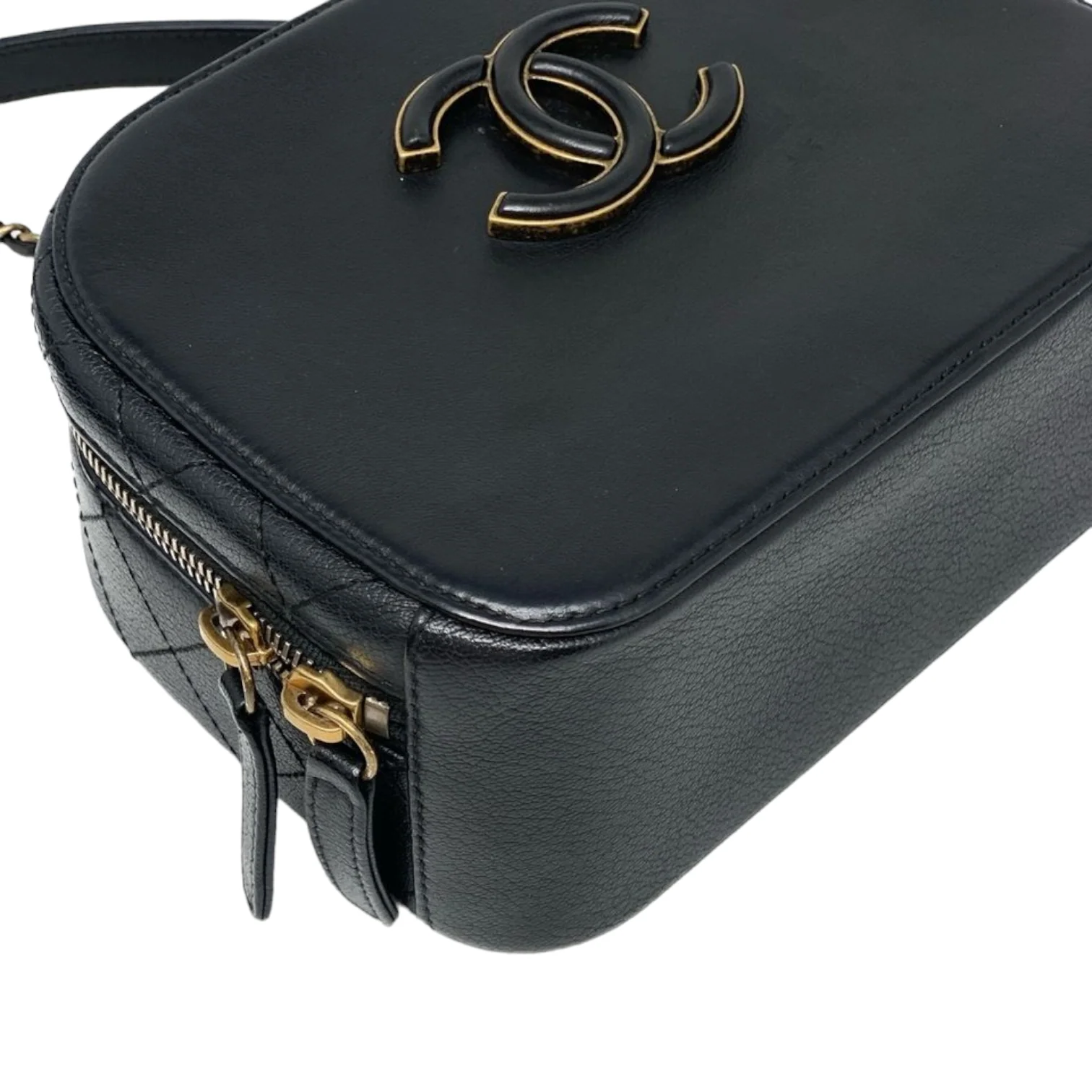 Small Coco Curve Vanity Bag Black GHW - Image 4