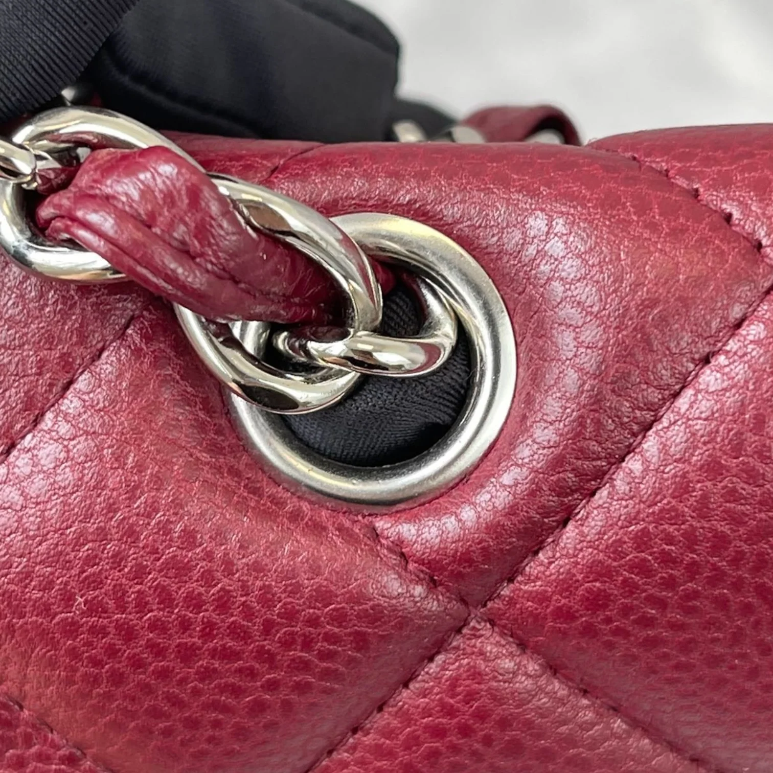 Single Flap Maxi Caviar Maroon SHW - Image 11