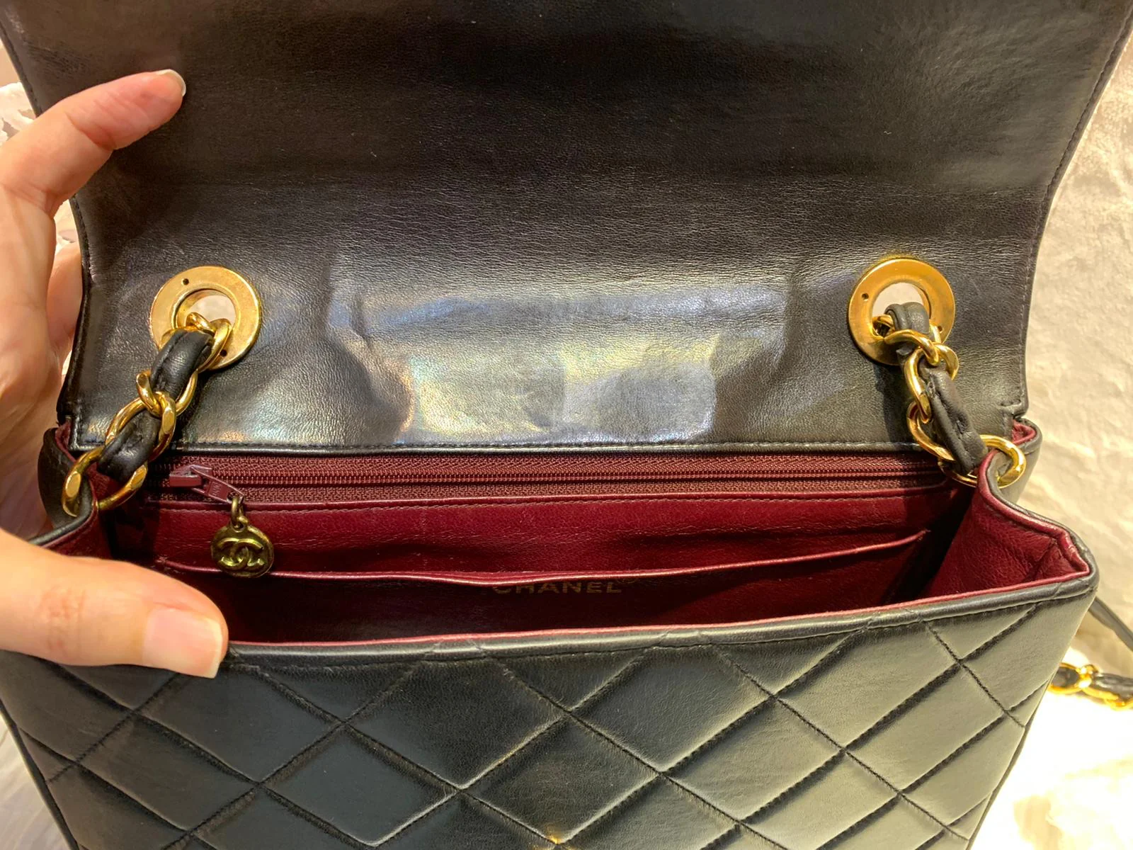 Vintage Flap Crossbody Lambskin GHW Black - Image 4