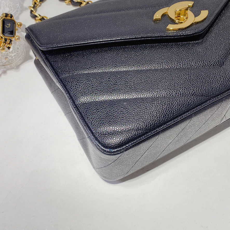 Vintage Jumbo Chevron Quilted Leather Flap Bag Dark Blue GHW - Image 4