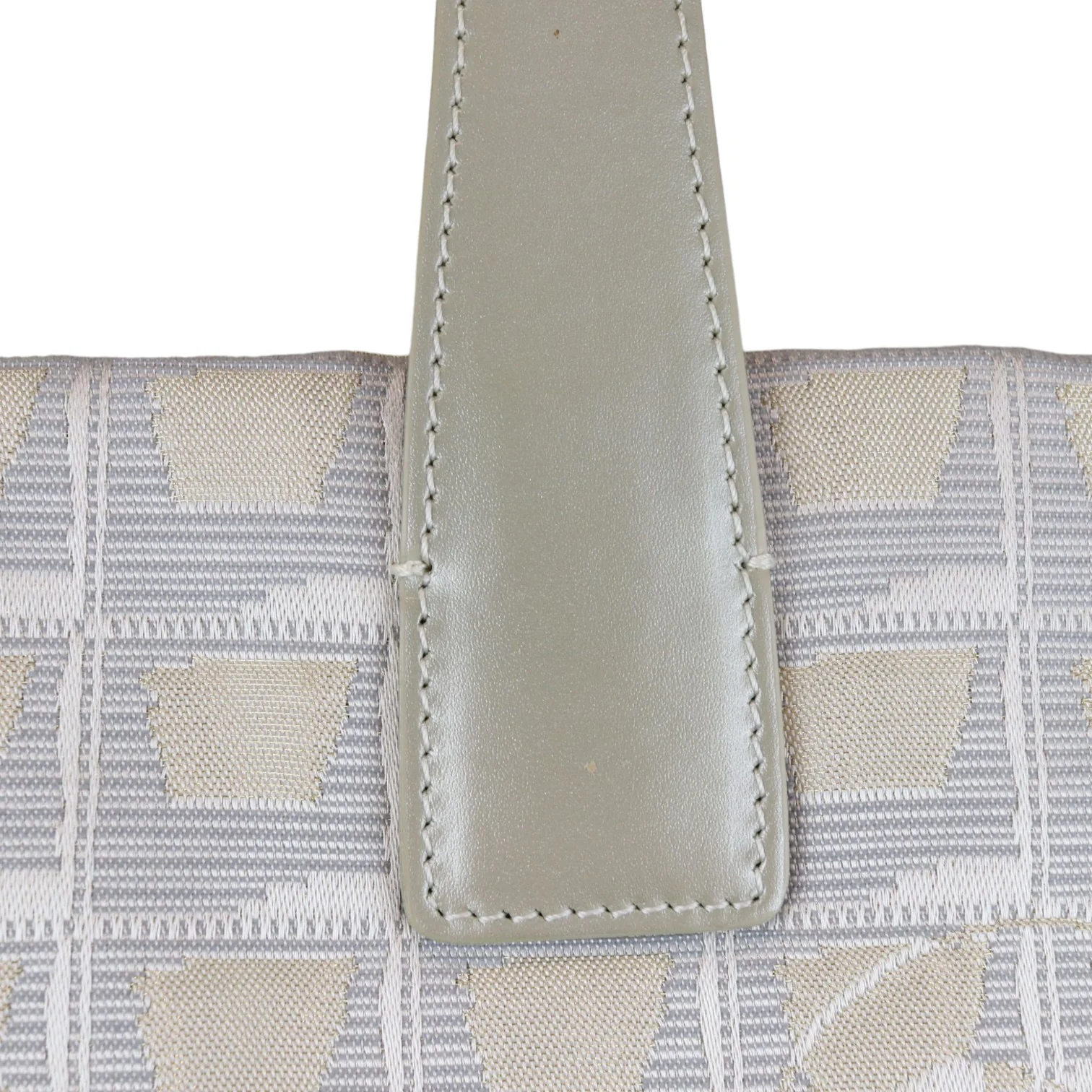 Vintage Travel Line Tote Medium Nylon Beige SHW - Image 19