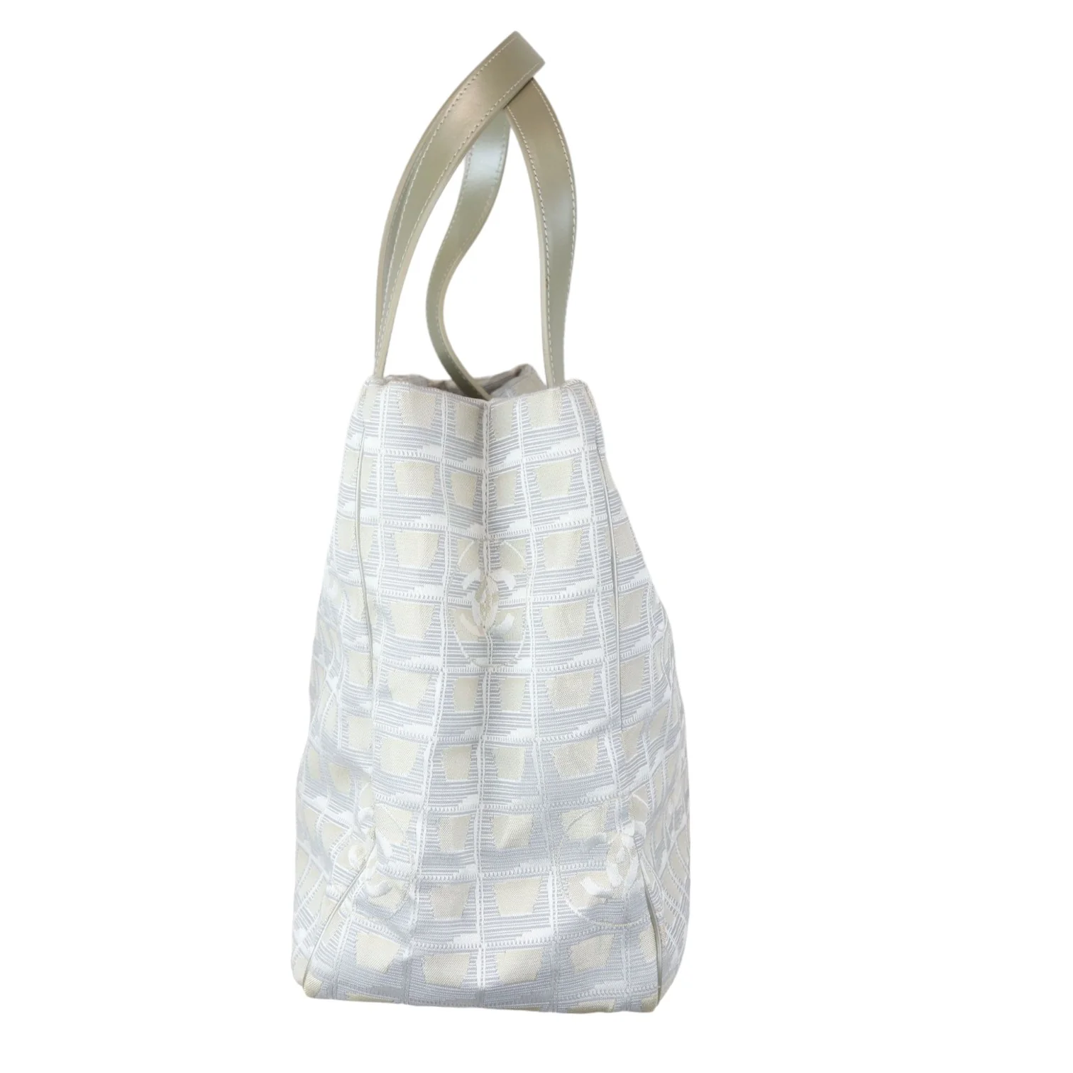 Vintage Travel Line Tote Medium Nylon Beige SHW - Image 5