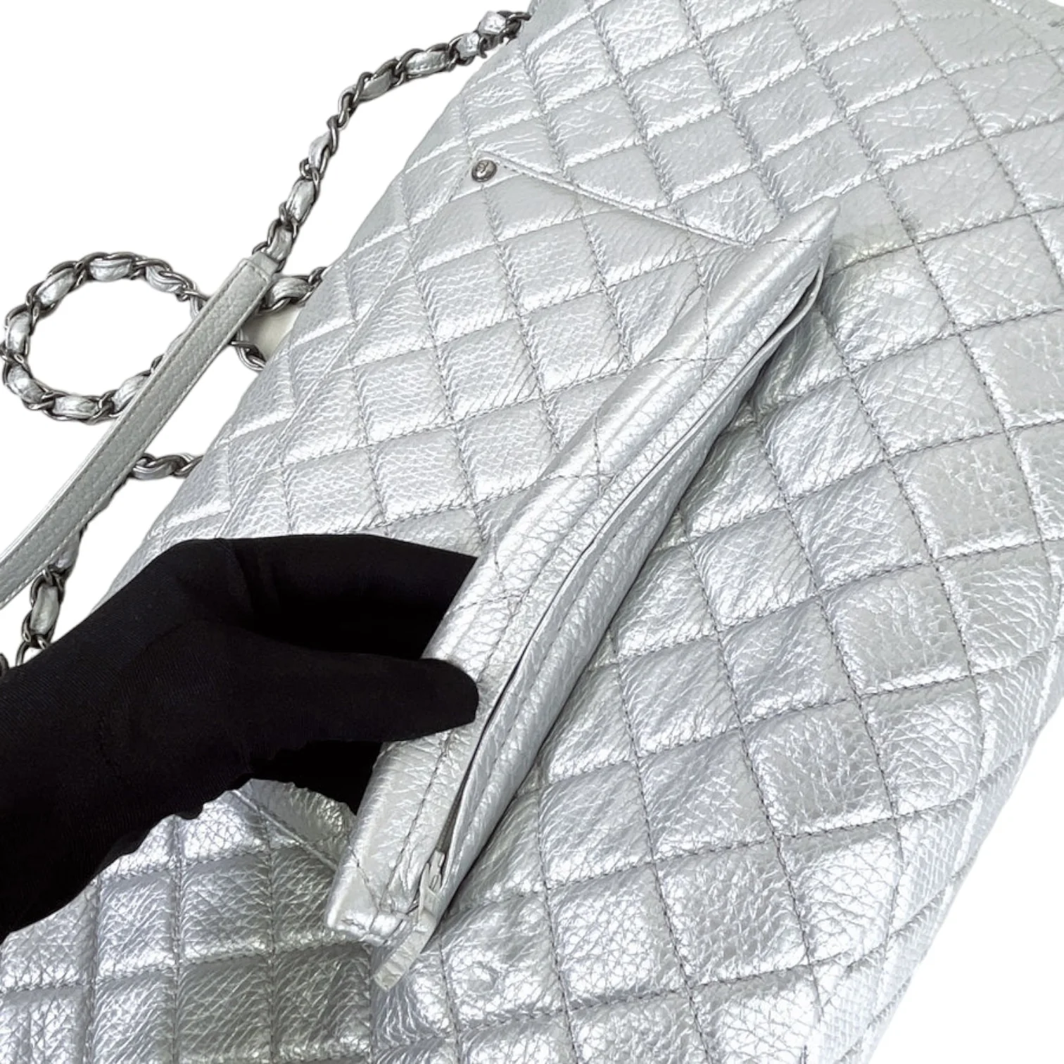 XXL Airline Flap Calfskin Quilted Silver RHW - Image 19