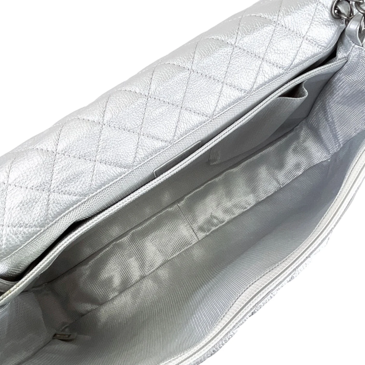 XXL Airline Flap Calfskin Quilted Silver RHW - Image 26