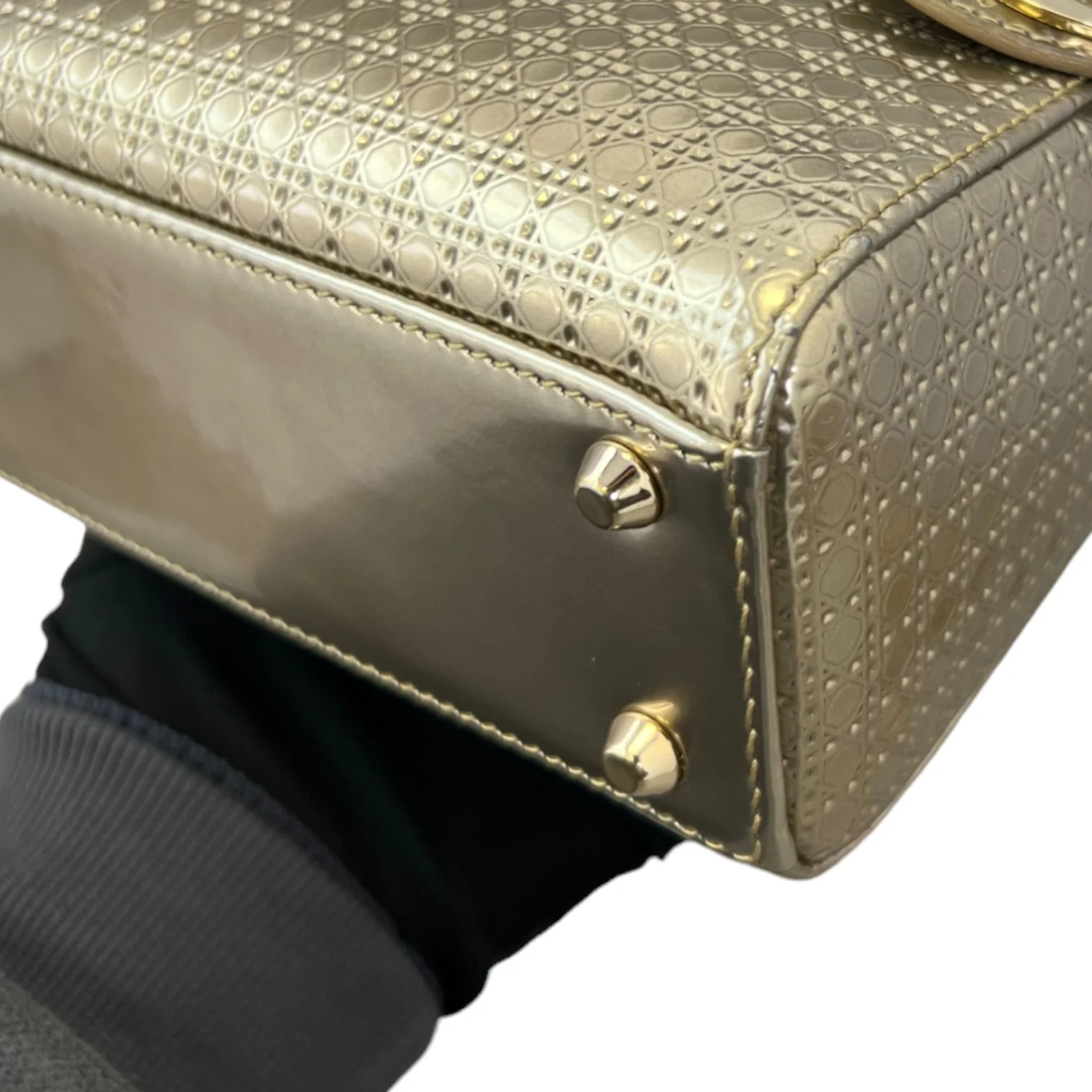 Chain Lady Dior Mini Metallic Patent Micro-Cannage Gold GHW - Image 7