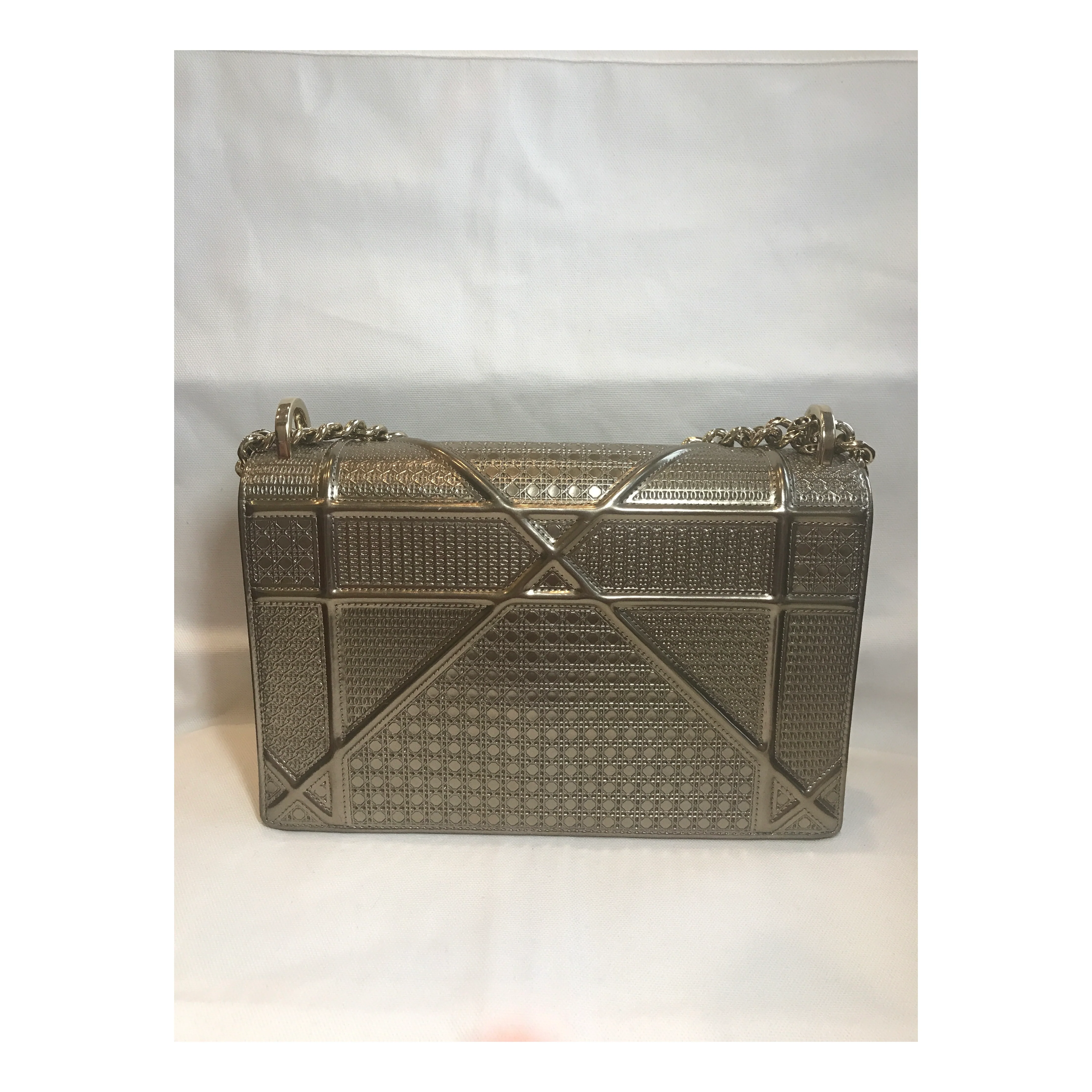 Diorama Metallic Calfskin Gold Flap Bag Medium - Image 2