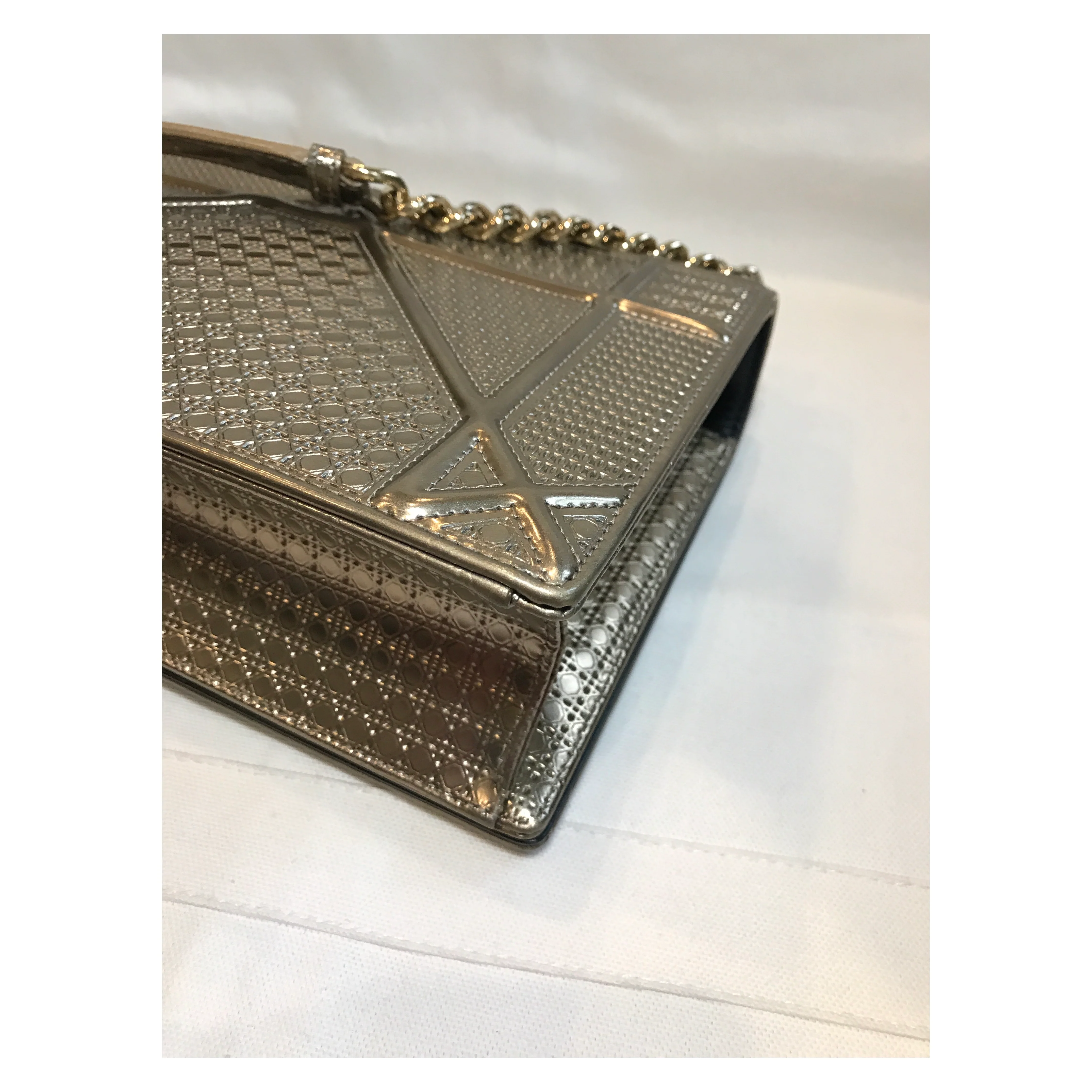 Diorama Metallic Calfskin Gold Flap Bag Medium - Image 7