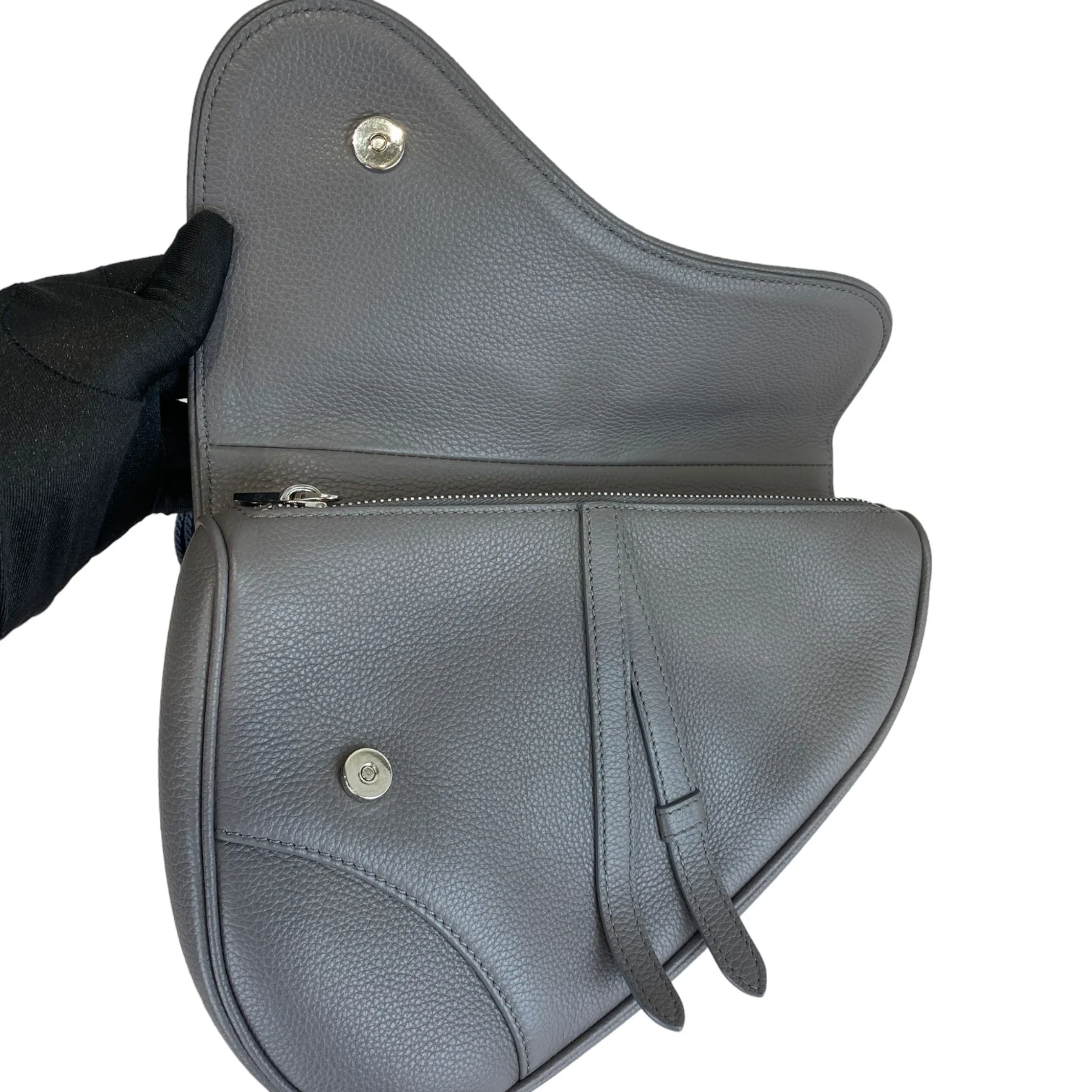 Men's Saddle Bag Grained Calfskin Grey SHW - Image 16