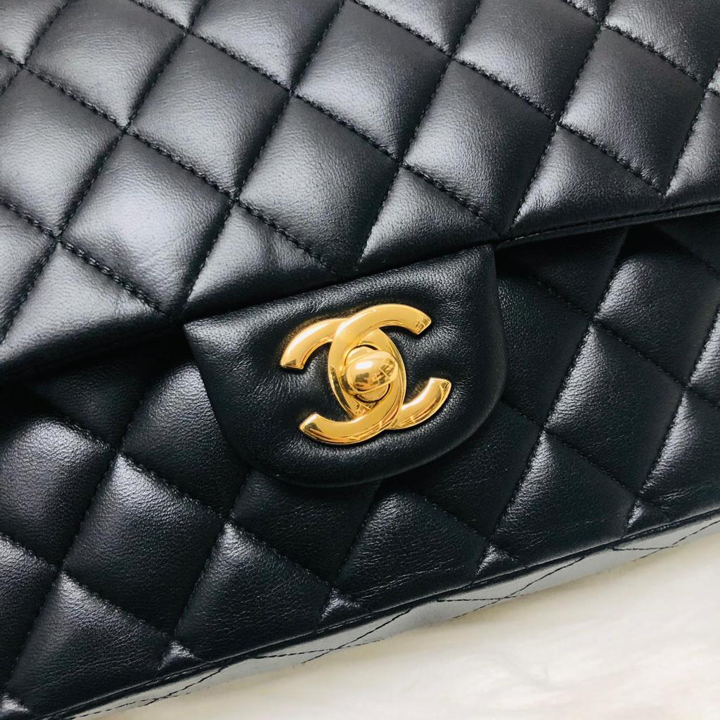 Classic Flap Black Medium Lambskin GHW - Image 18