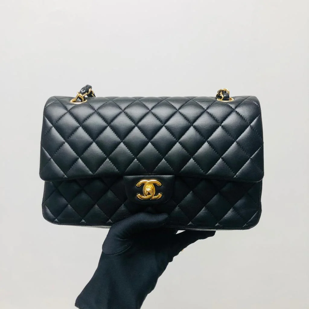 Classic Flap Black Medium Lambskin GHW - Image 2