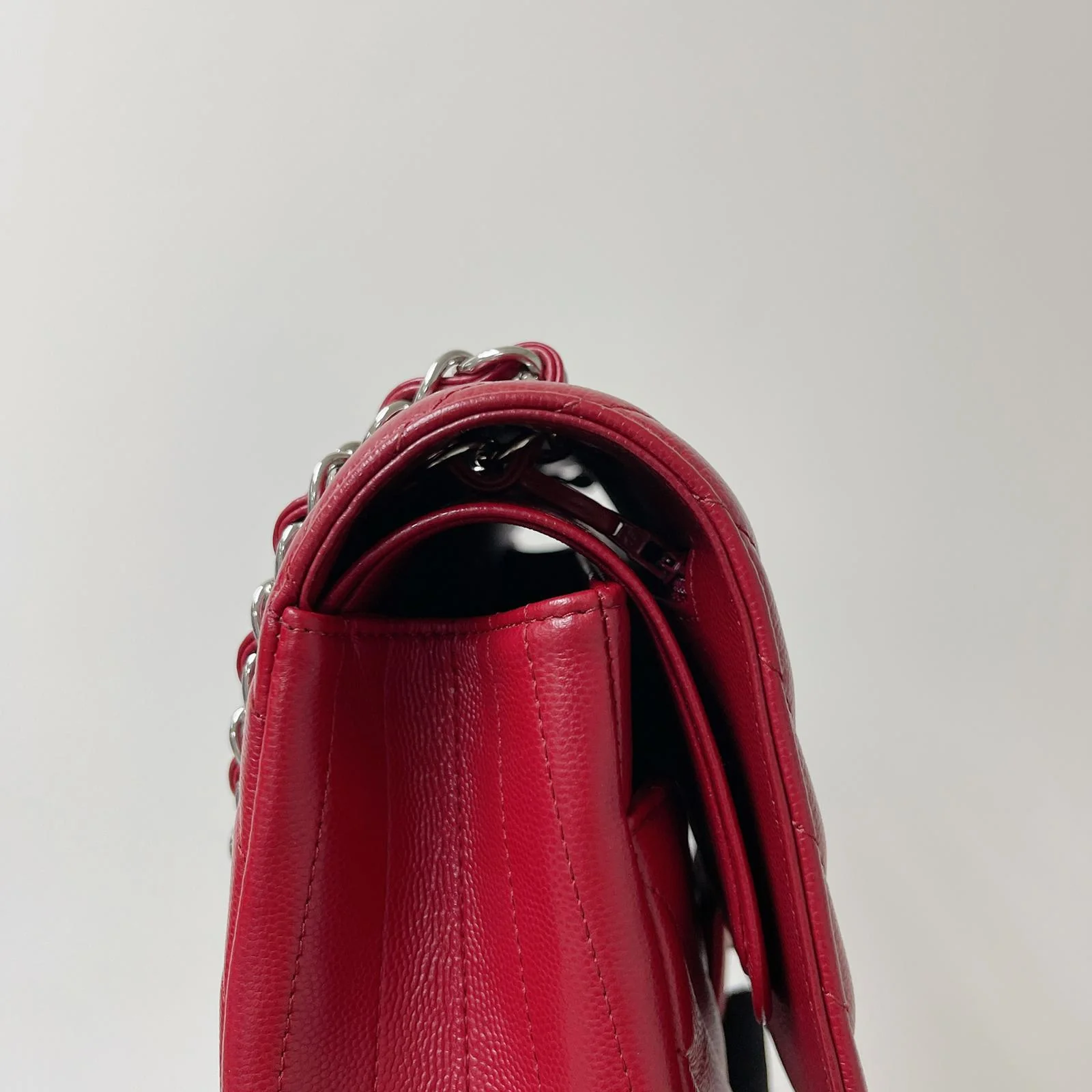 Classic Flap Jumbo Caviar Red Chevron SHW - Image 20