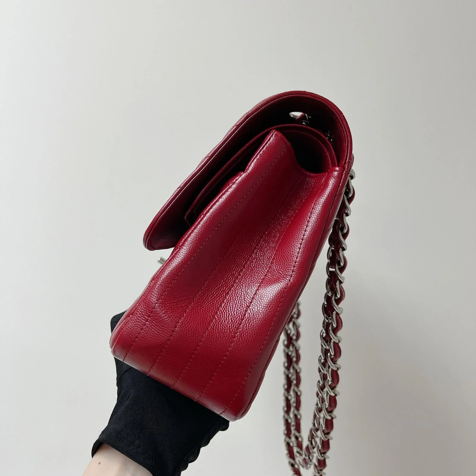 Classic Flap Jumbo Caviar Red Chevron SHW - Image 7
