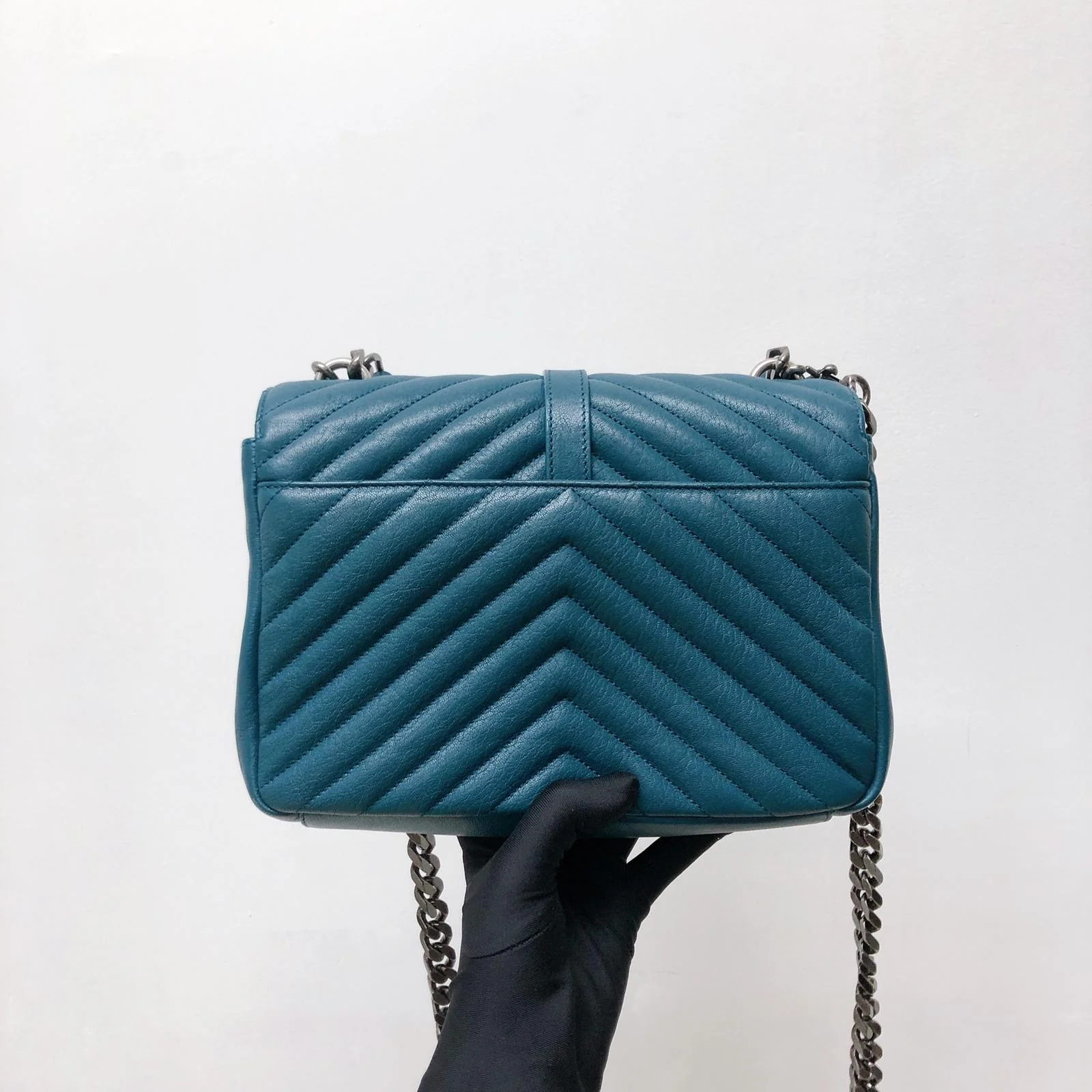 Medium Chevron College Leather Bag Blue - Image 3