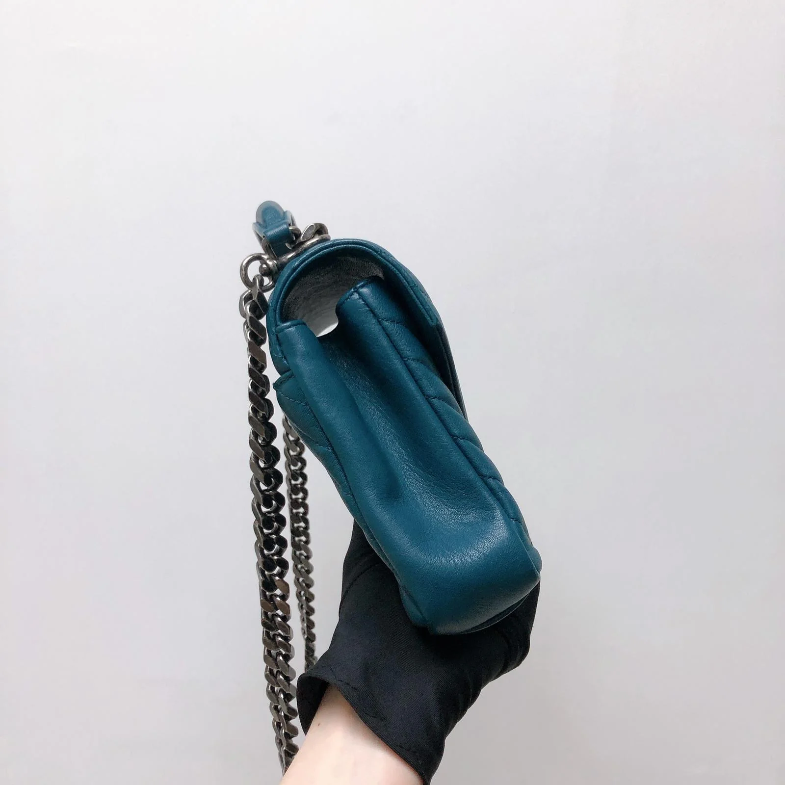 Medium Chevron College Leather Bag Blue - Image 5