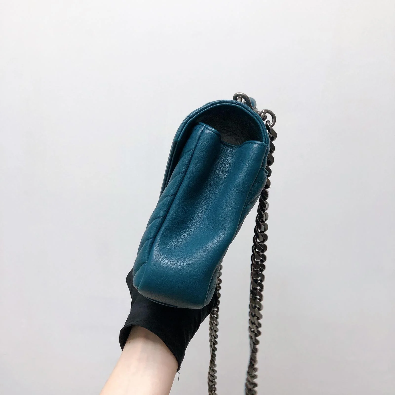 Medium Chevron College Leather Bag Blue - Image 6