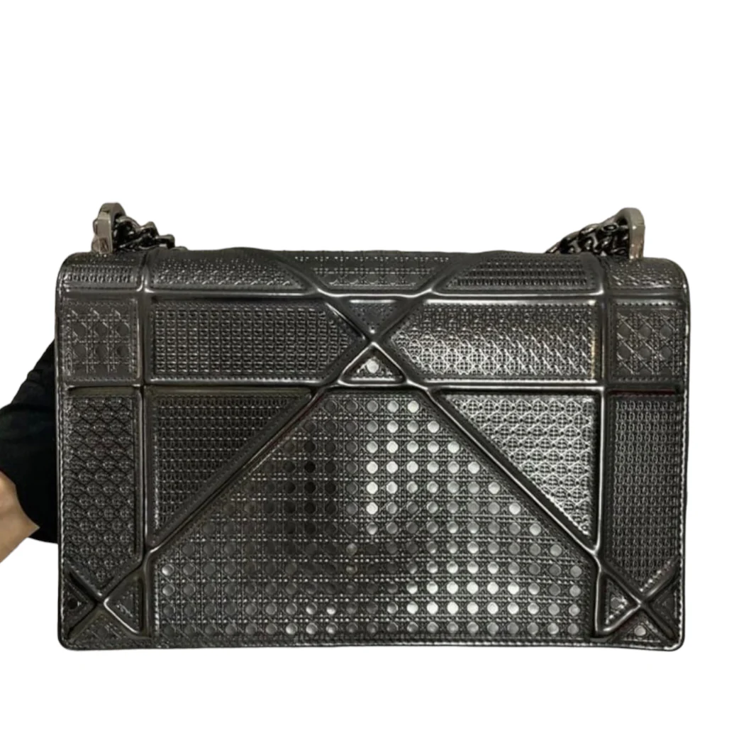 Diorama Metallic Calfskin - Image 2