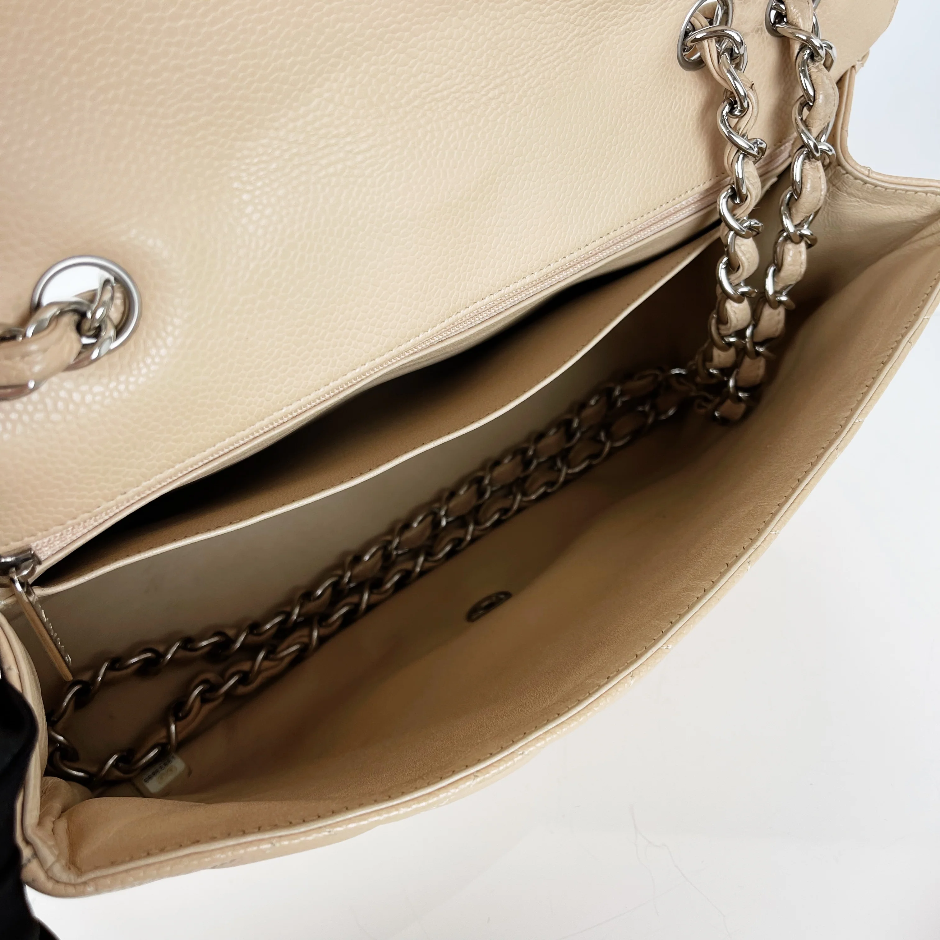 Single Flap Jumbo in Beige Caviar with SHW - Image 22