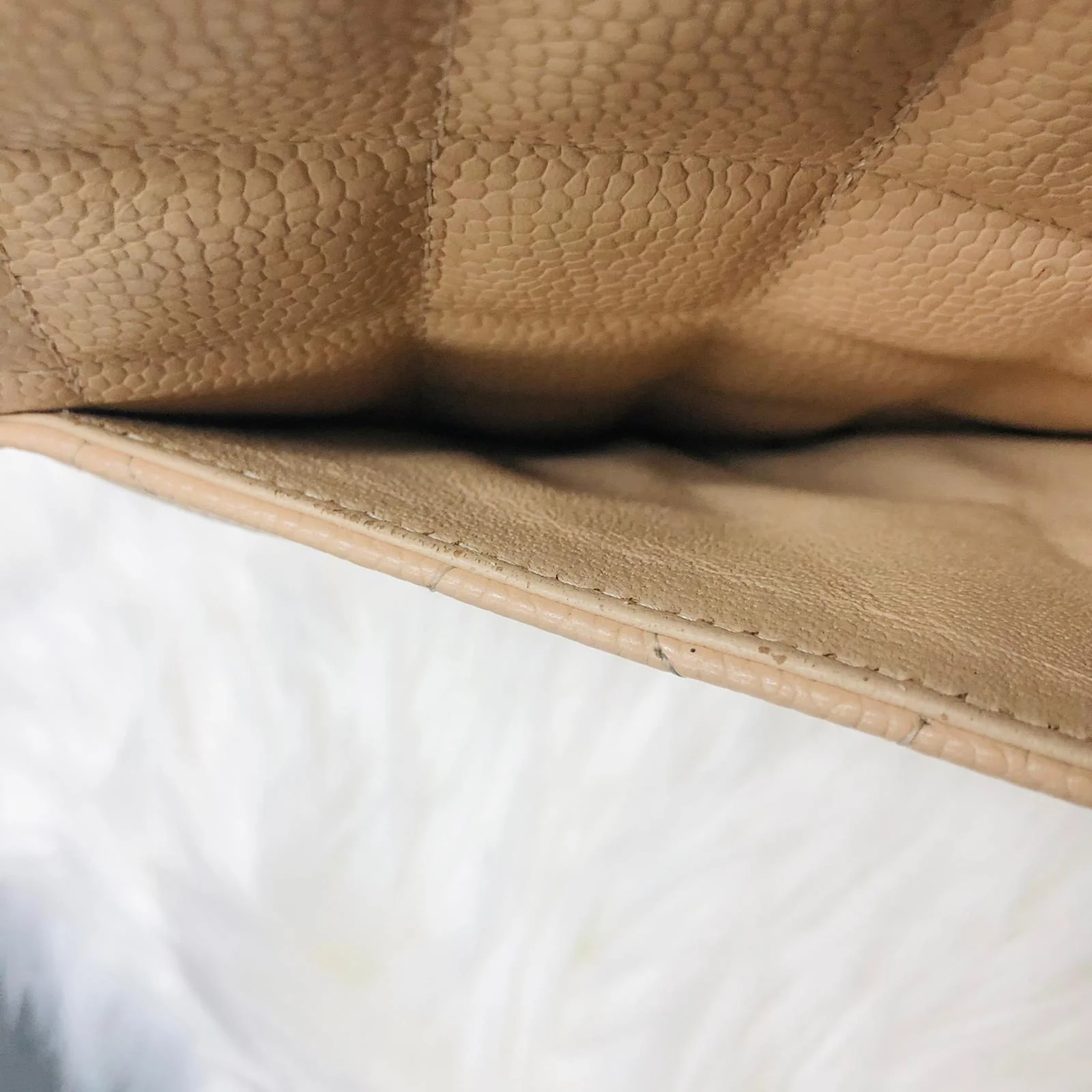 Single Flap Jumbo in Beige Caviar with SHW - Image 24