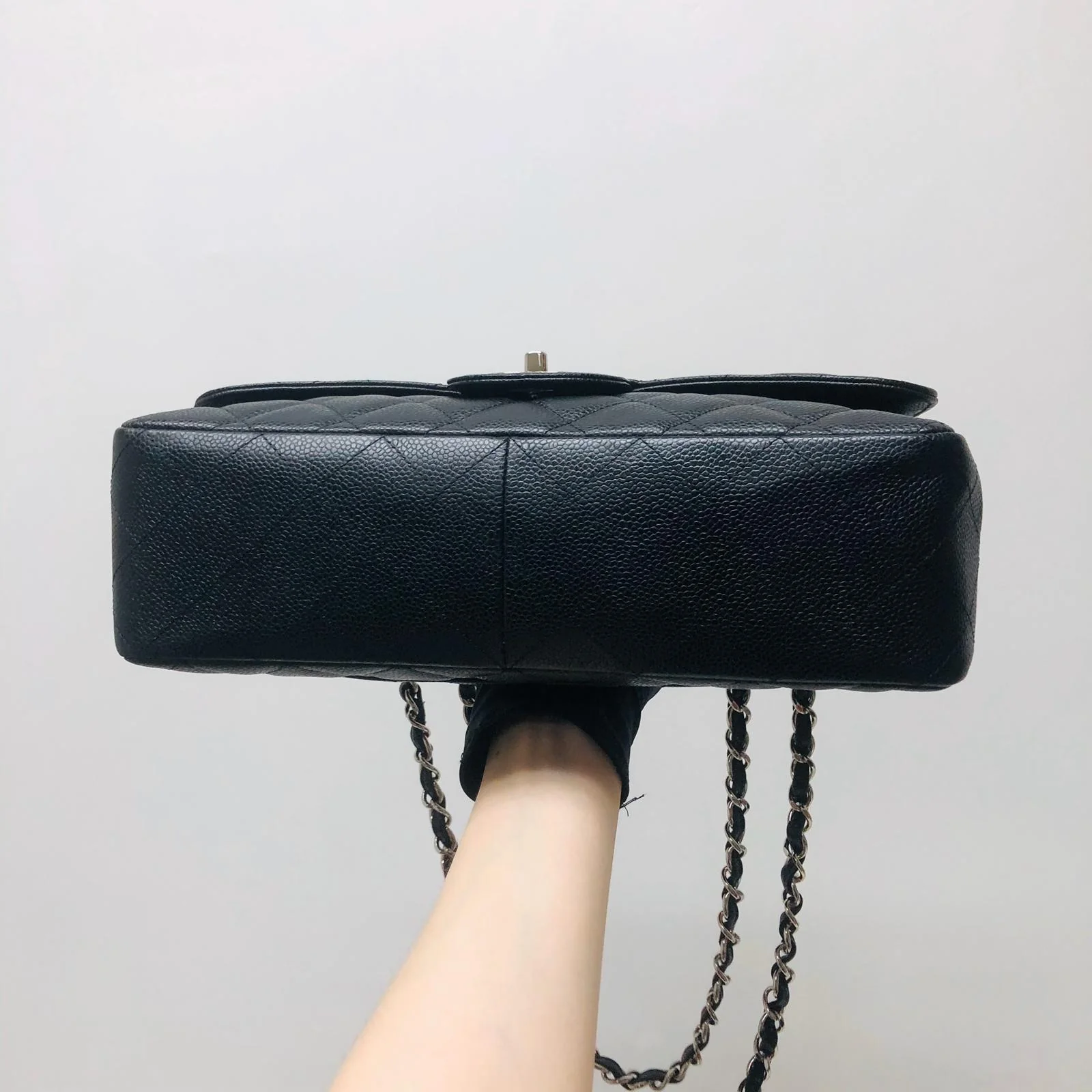 Single Flap Classic Jumbo in Black Caviar with SHW - Image 10